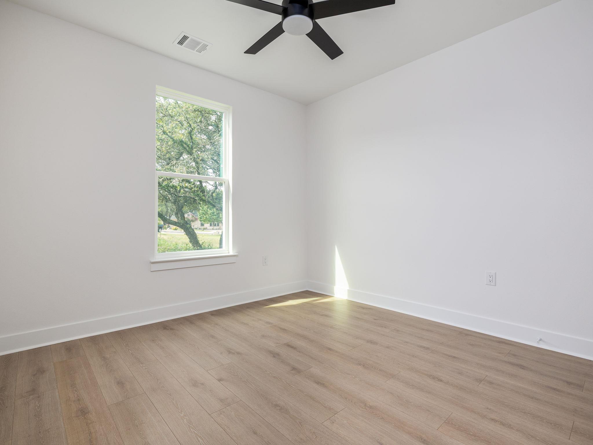 811 County Road 200, Burnet, TX 78611