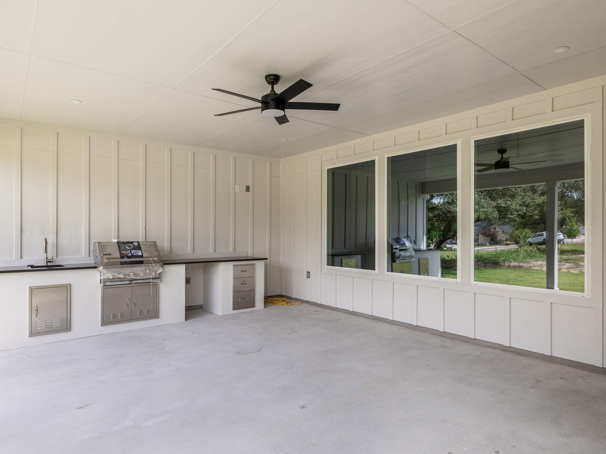 811 County Road 200, Burnet, TX 78611