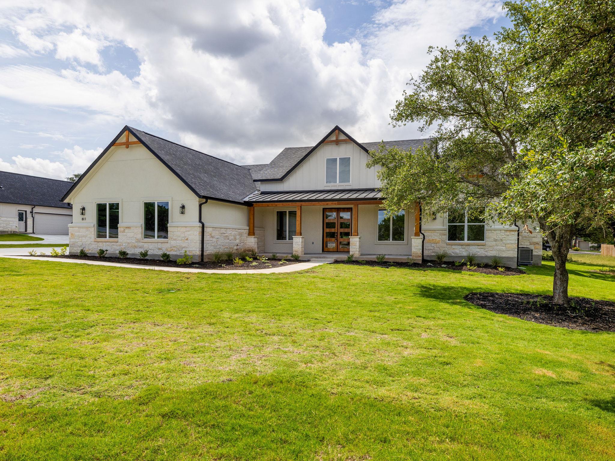 811 County Road 200, Burnet, TX 78611