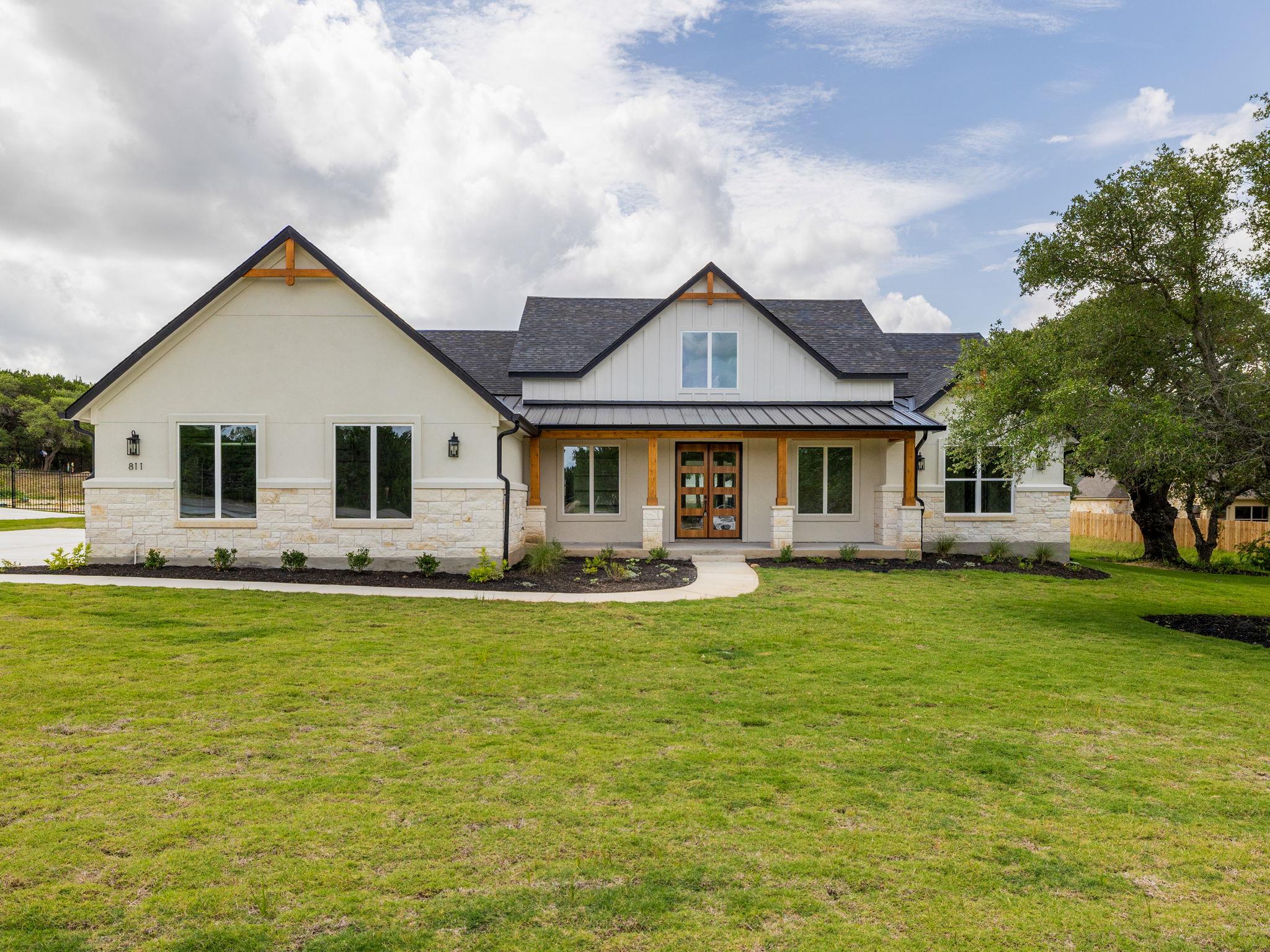 811 County Road 200, Burnet, TX 78611