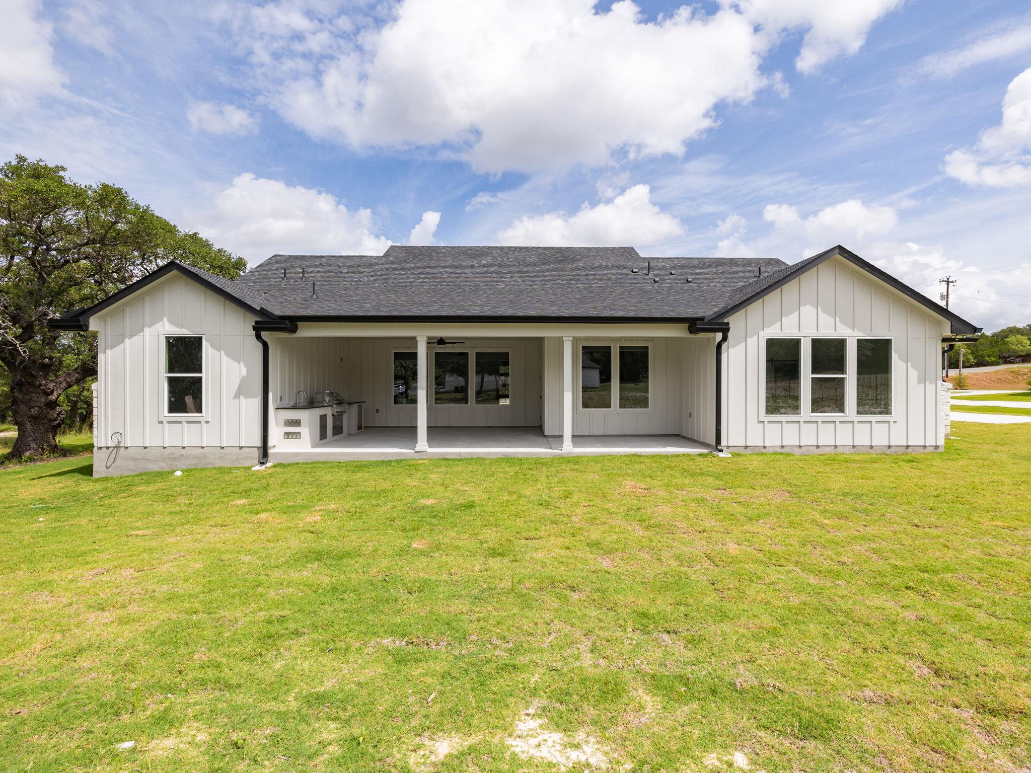 811 County Road 200, Burnet, TX 78611