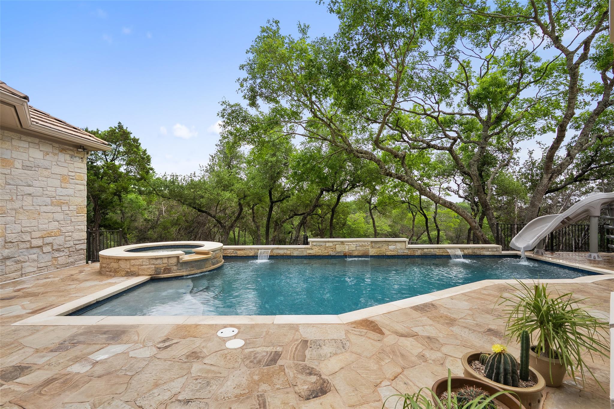 7800 Aspen Highlands Dr, Austin, TX 78746