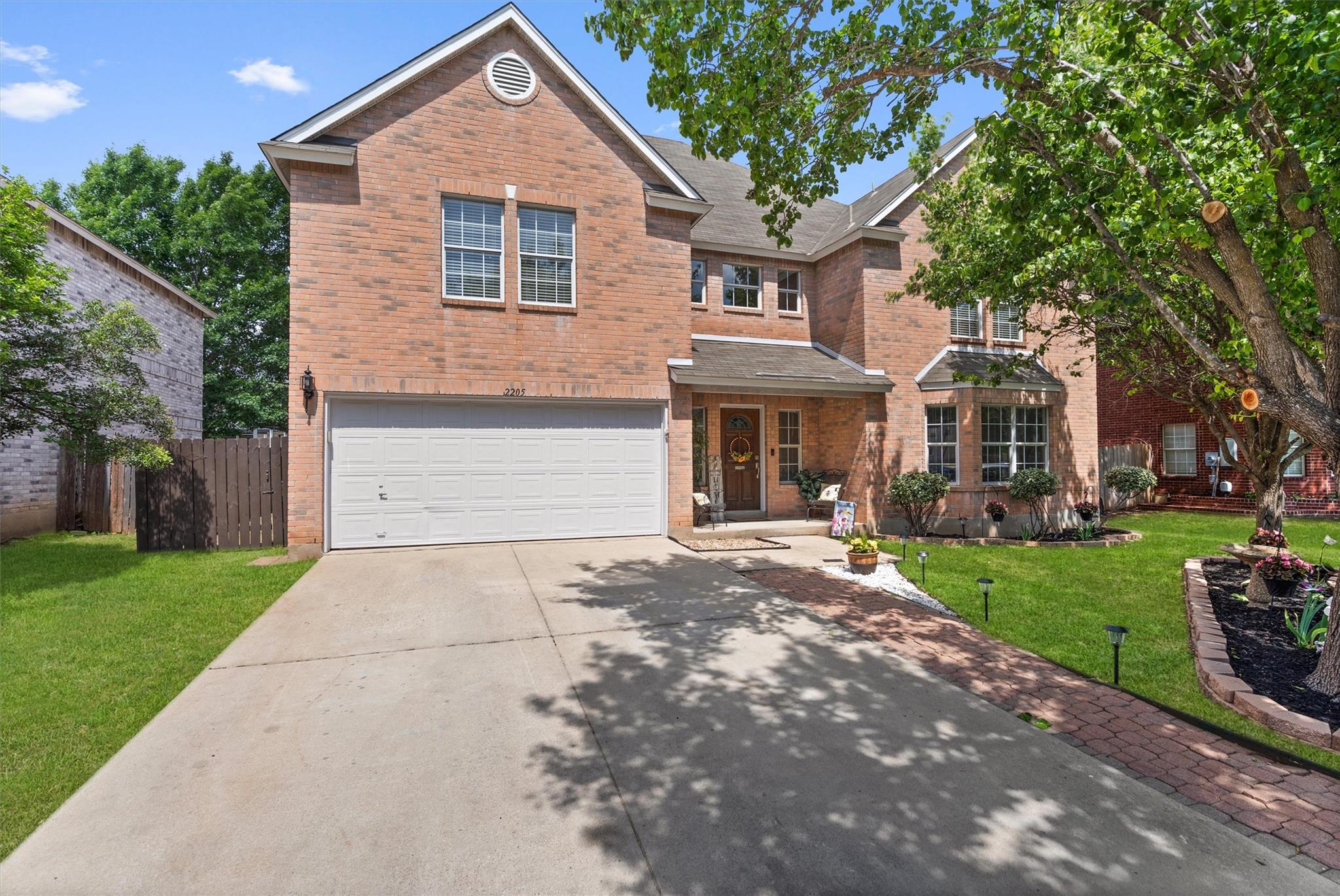 2205 Milan Dr, Cedar Park, TX 78613