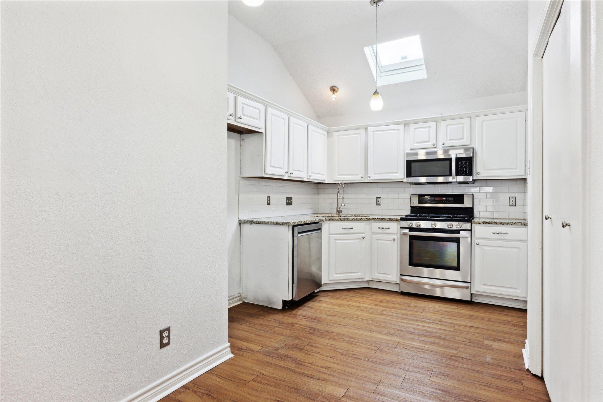 2125 Margalene Way, Austin, TX 78728
