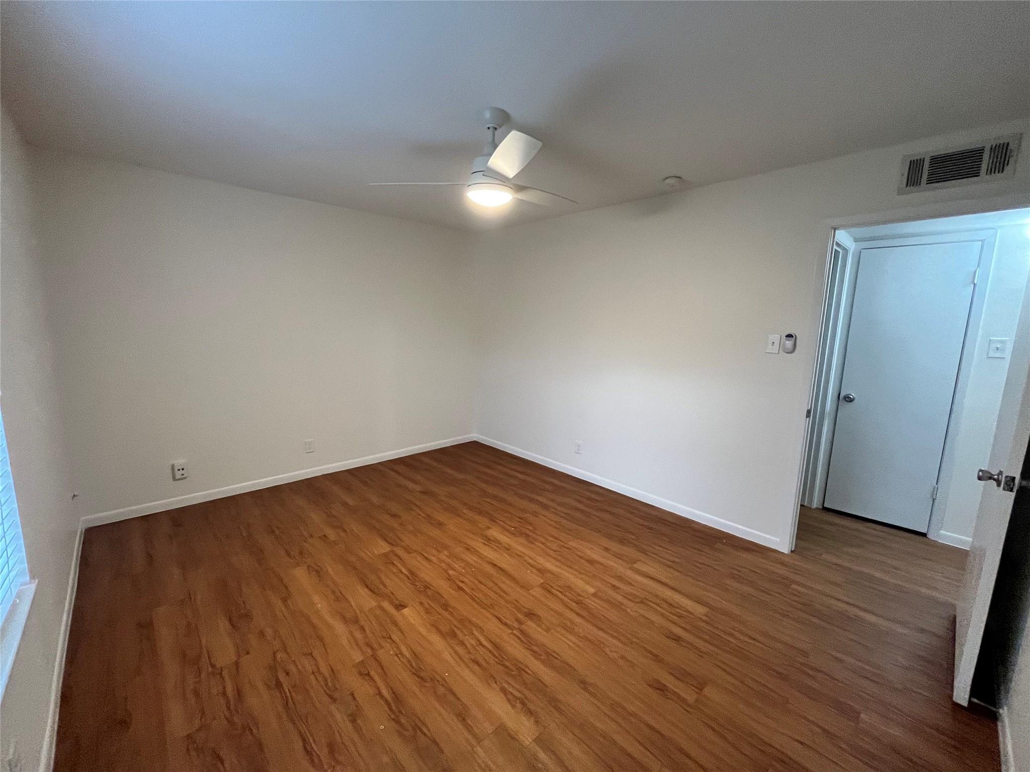 1400 Fairground St, Taylor, TX 76574