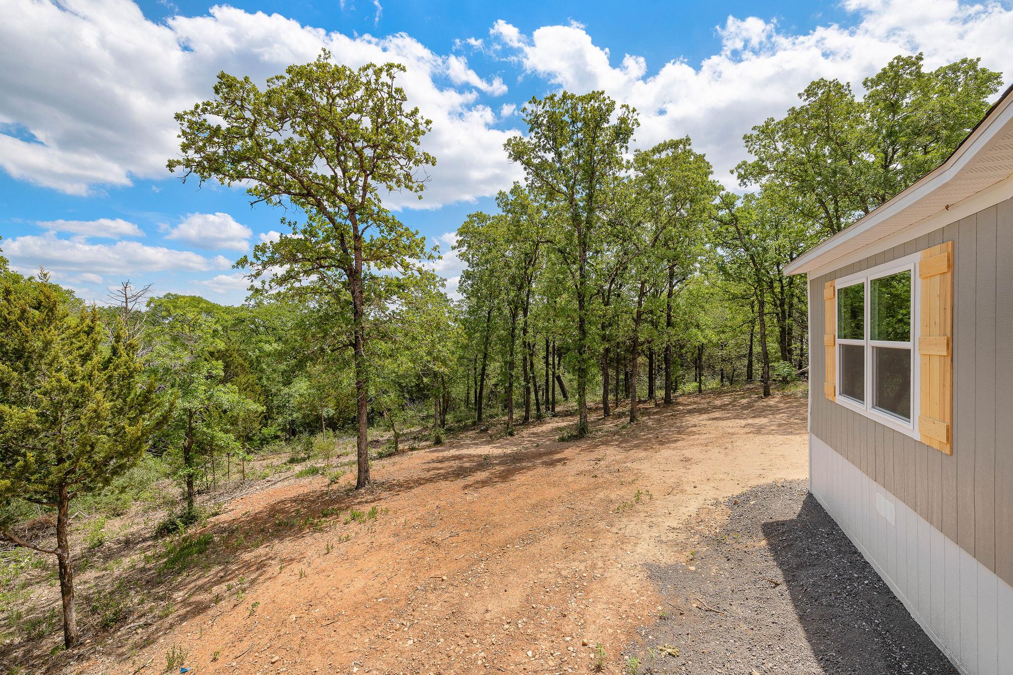 225 Moon Mist, Bastrop, TX 78602