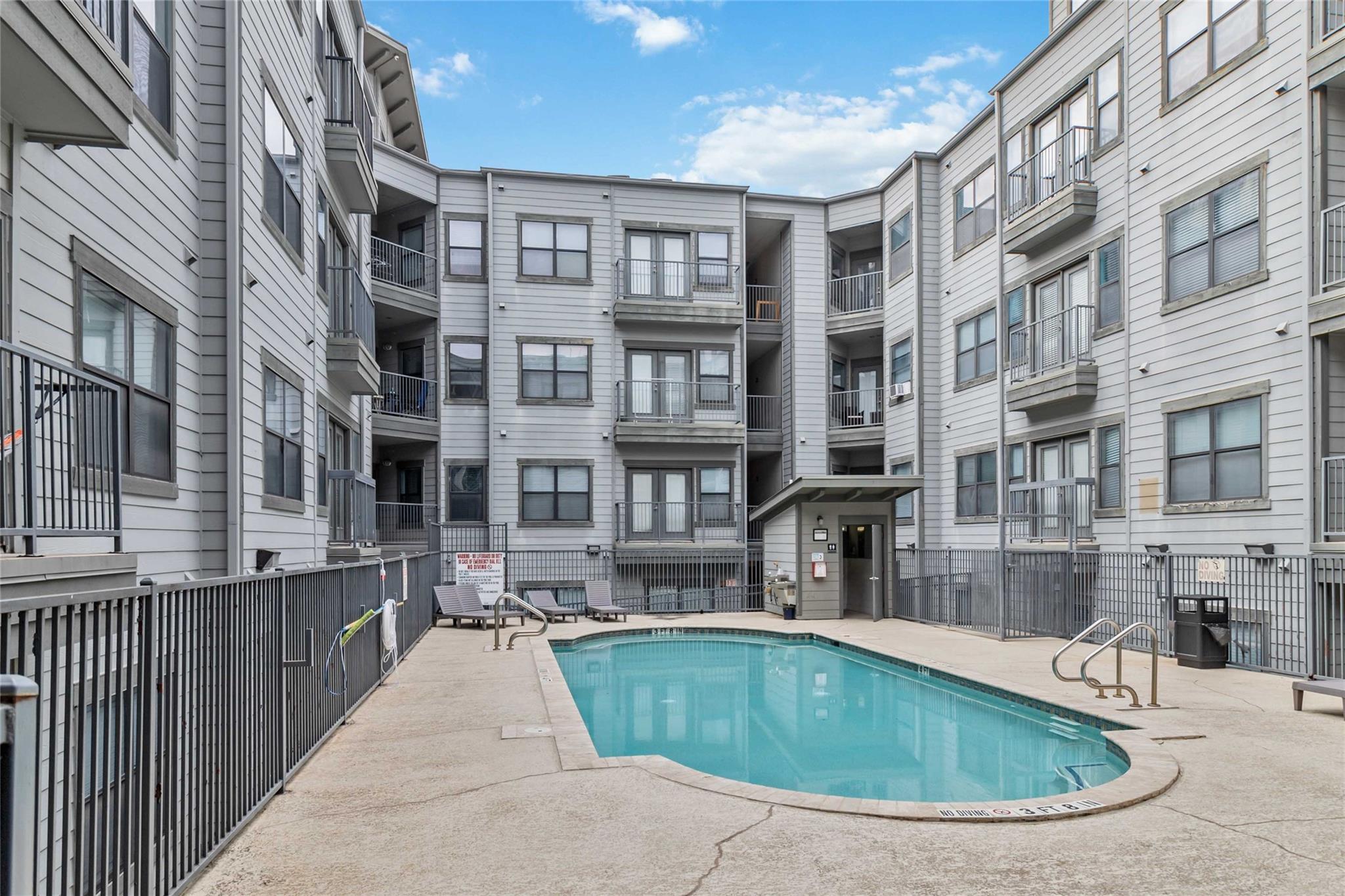 2502 Leon St # 205, Austin, TX 78705