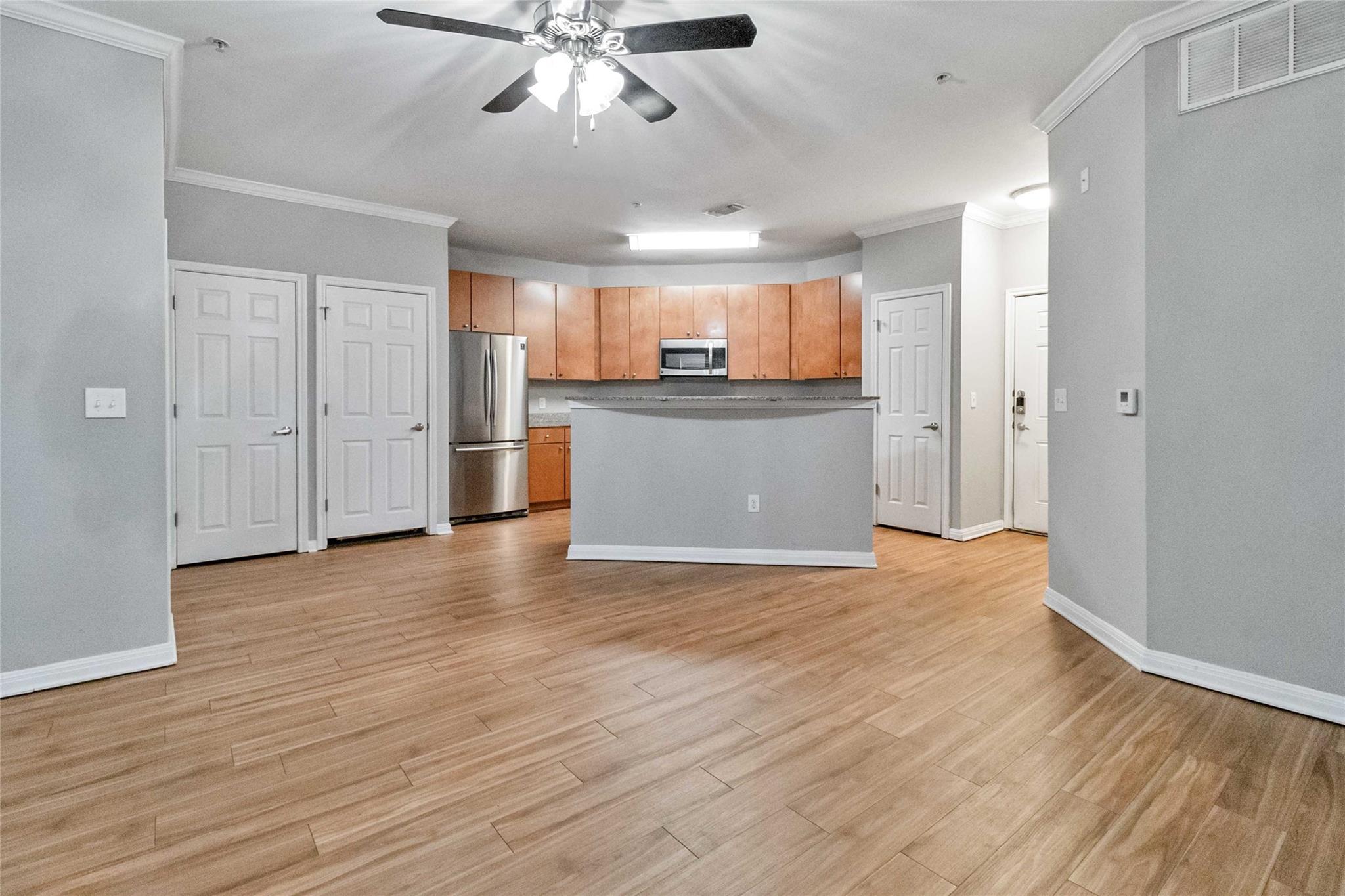 2502 Leon St # 205, Austin, TX 78705