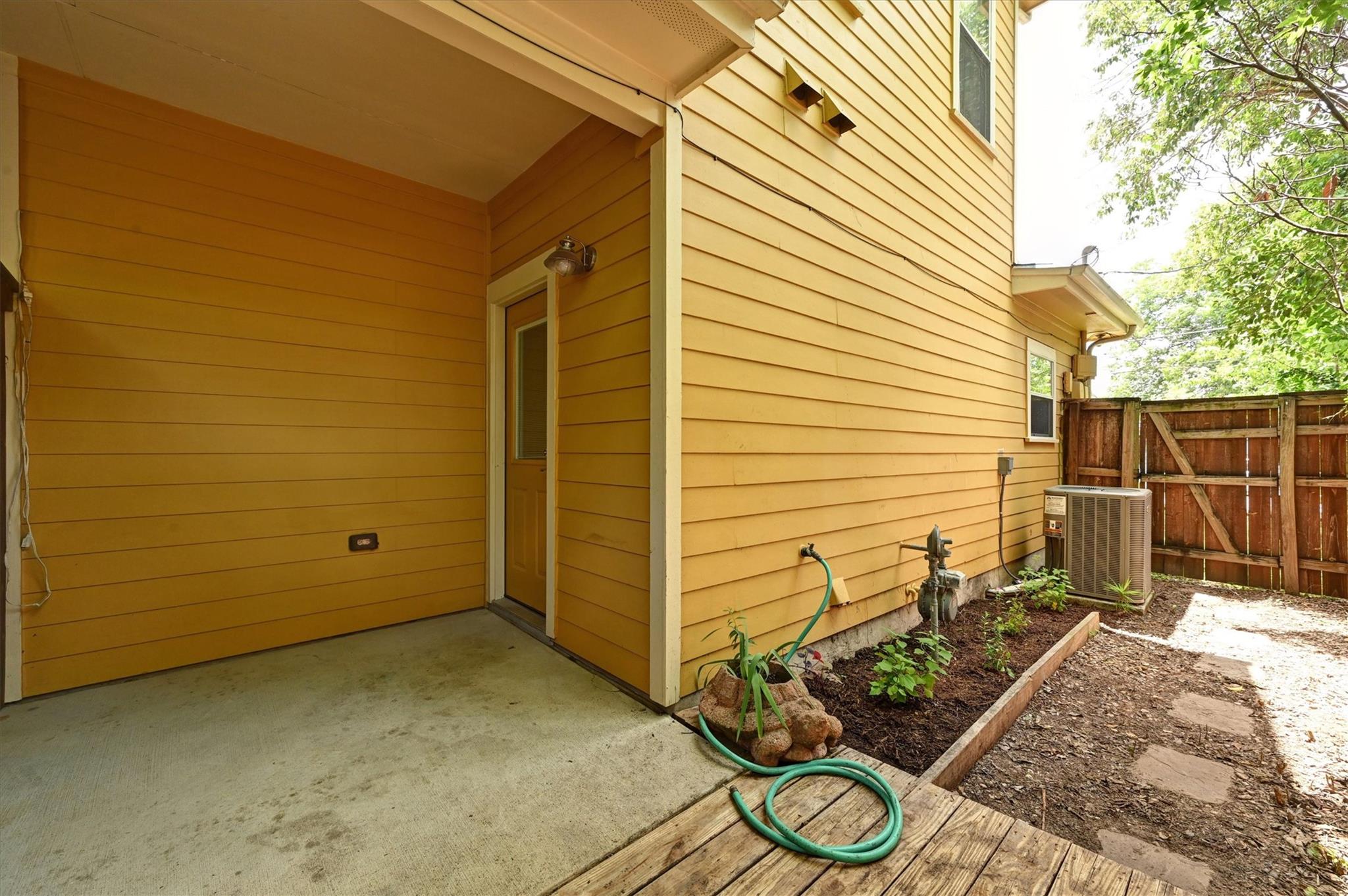 503 Allen St # 503A, Austin, TX 78702