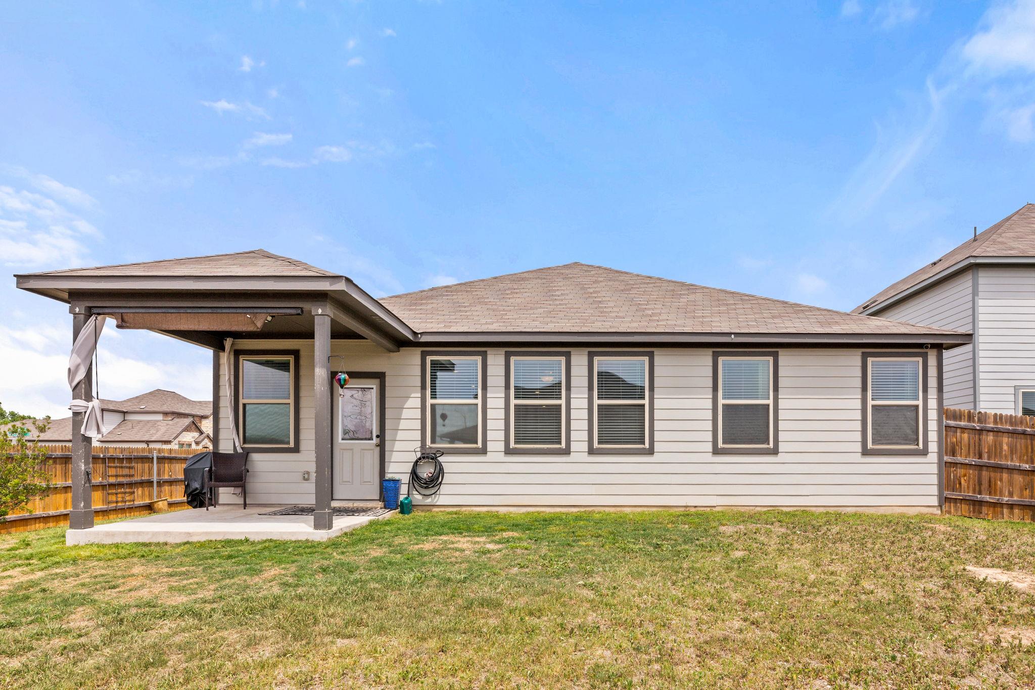 389 Capstone Rd, Liberty Hill, TX 78642