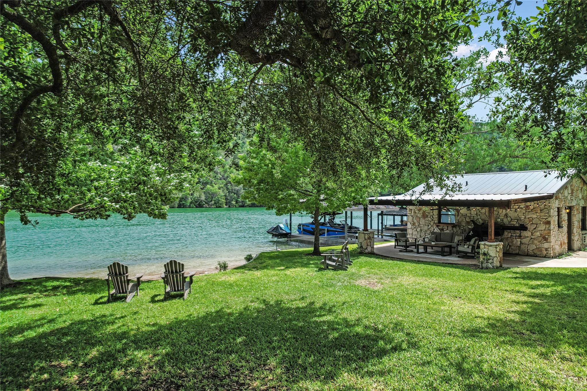 2305 Manana St, Austin, TX 78730