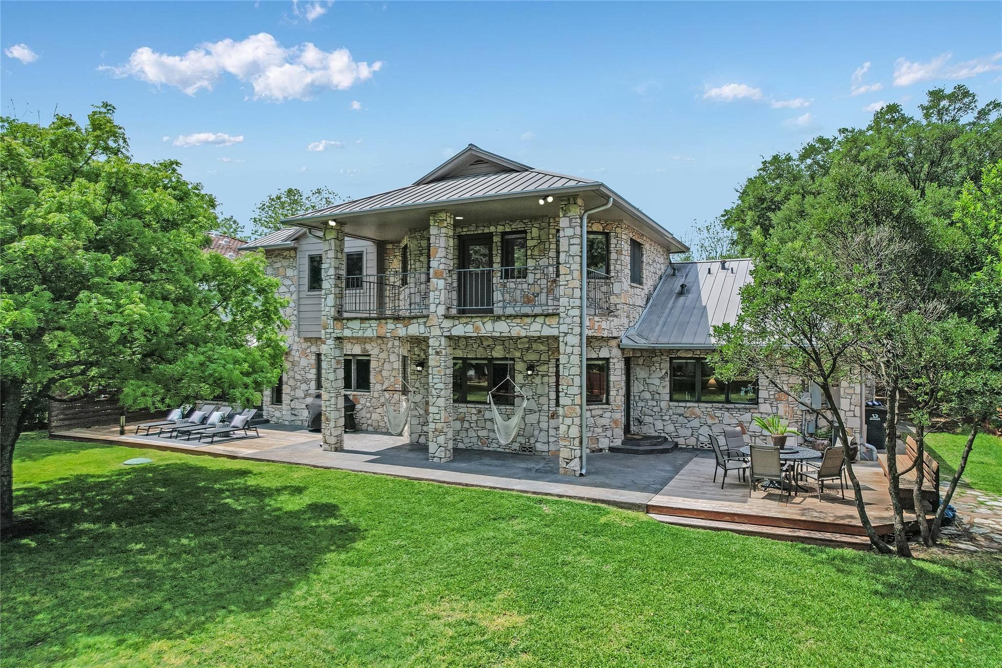 2305 Manana St, Austin, TX 78730