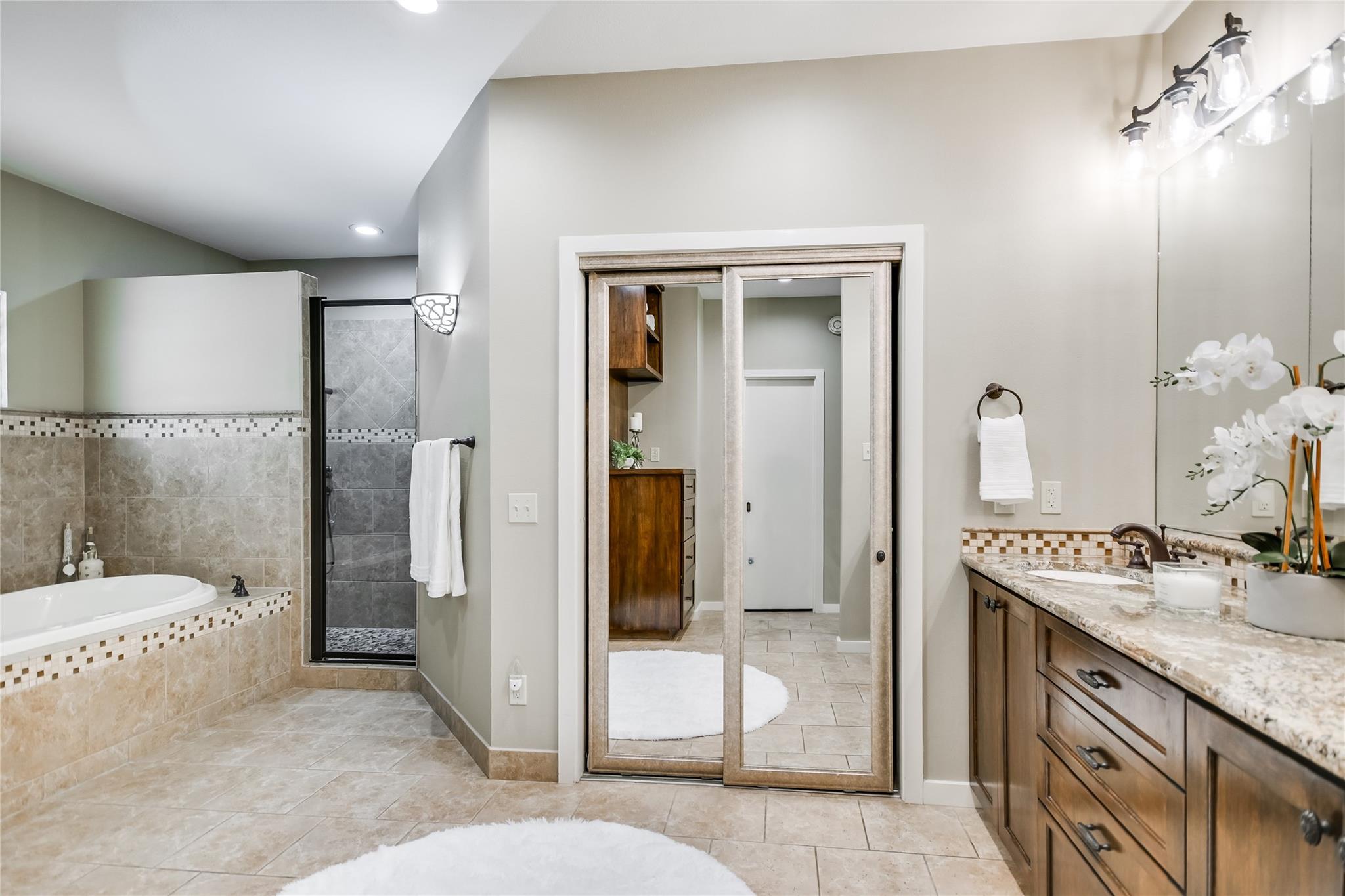 2305 Manana St, Austin, TX 78730