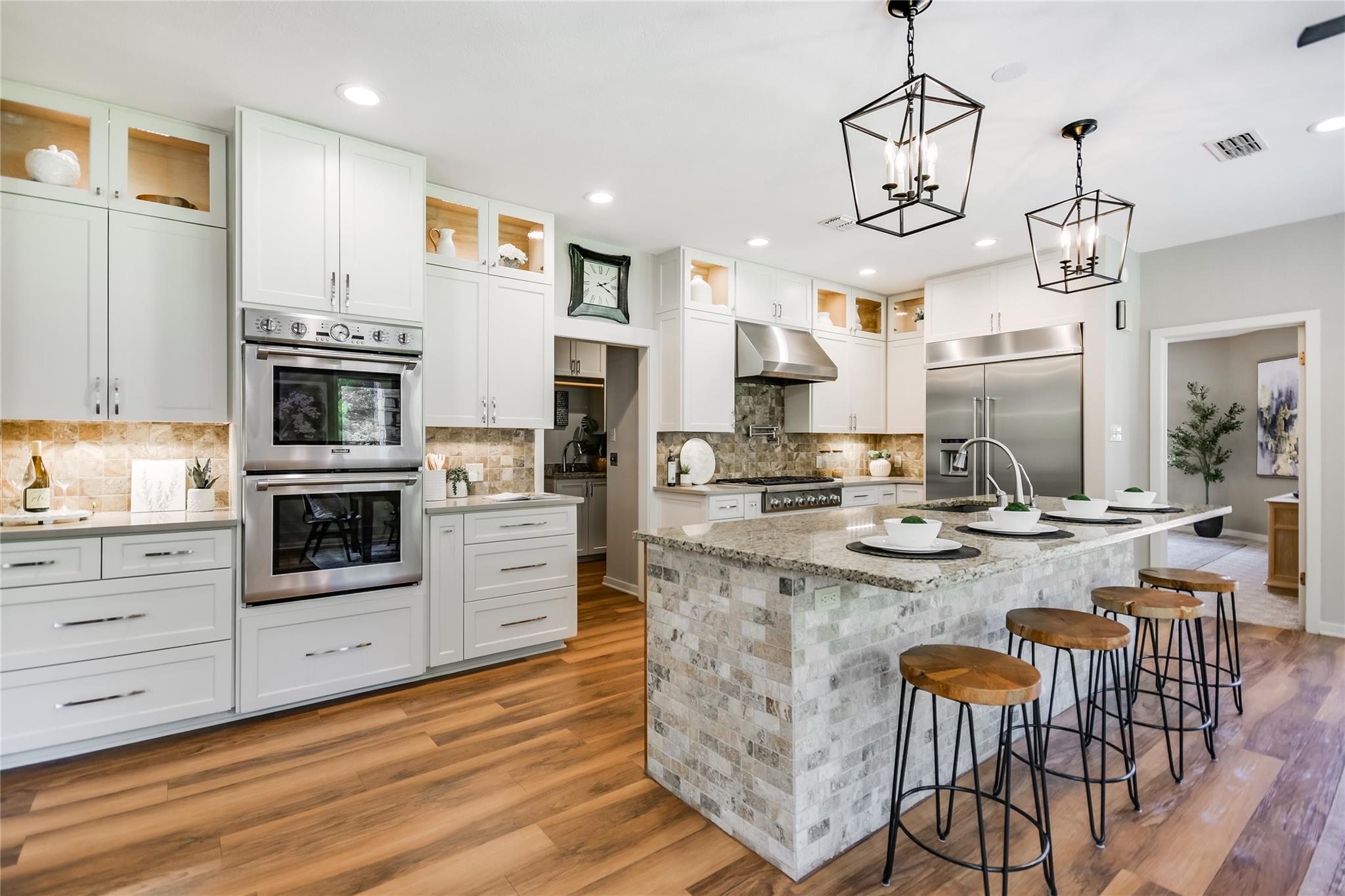 2305 Manana St, Austin, TX 78730