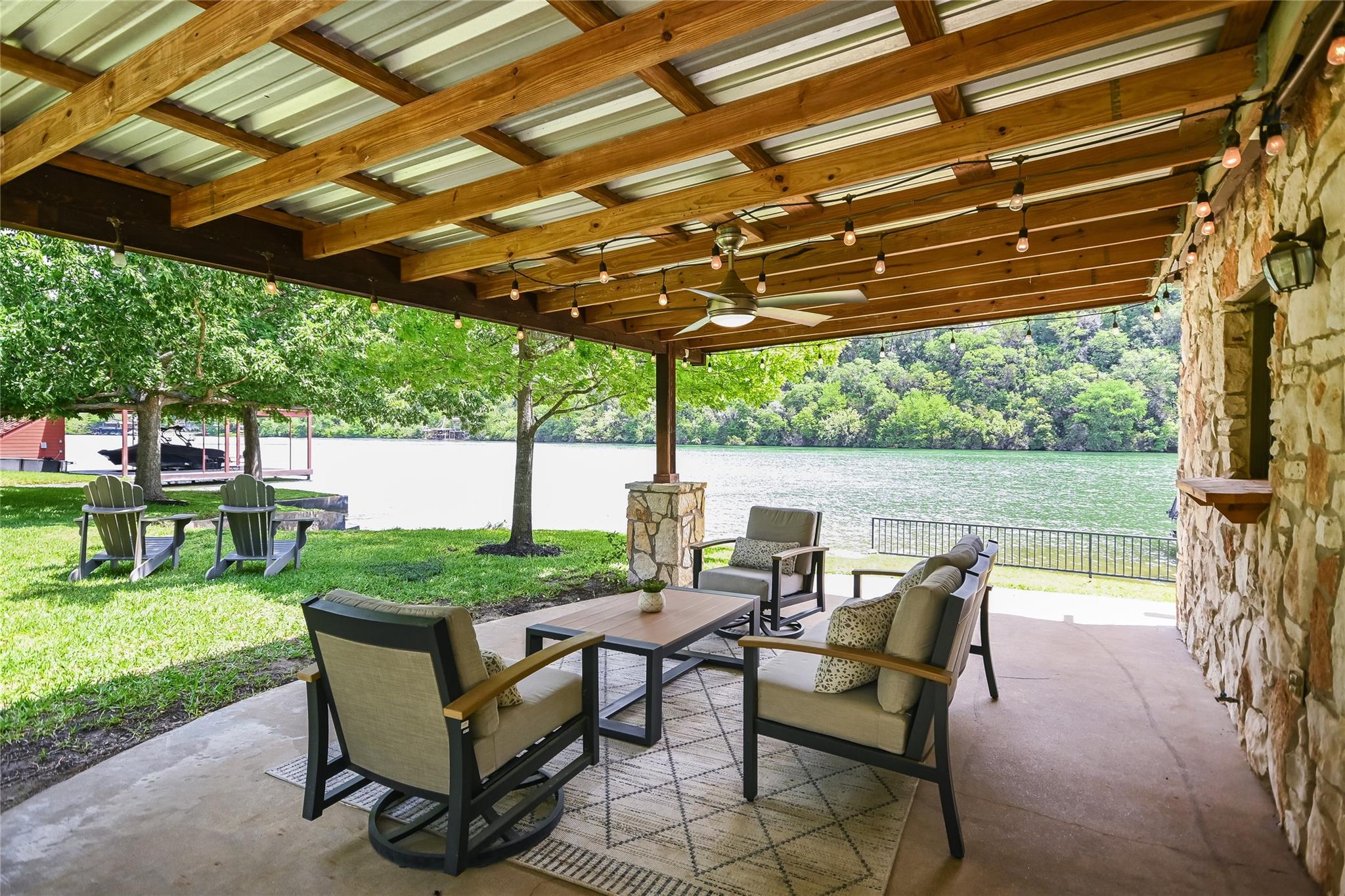 2305 Manana St, Austin, TX 78730