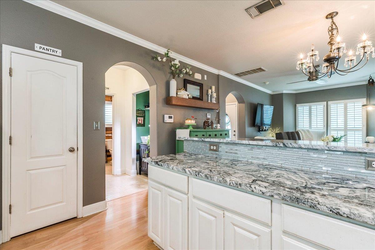 526 McGarity, Kyle, TX 78640