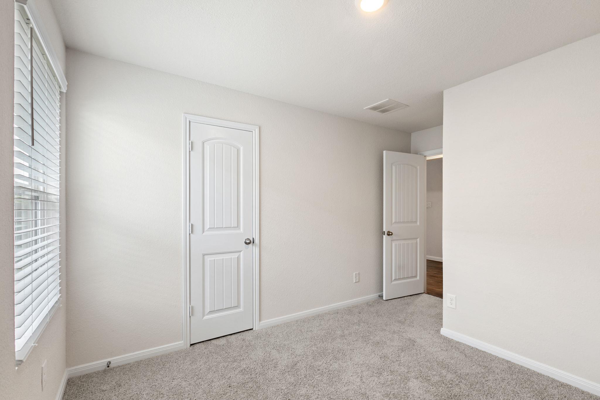 414 Aylor Way, Lockhart, TX 78644