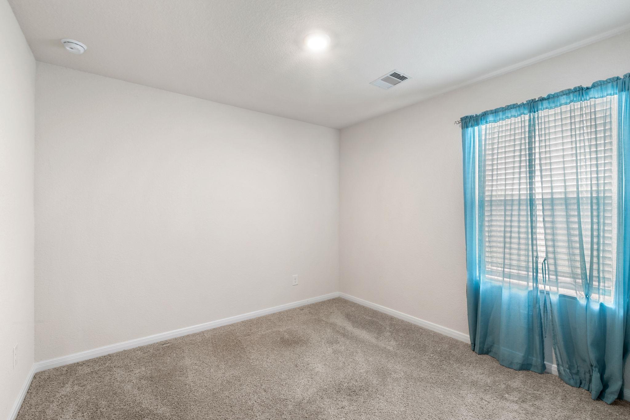 414 Aylor Way, Lockhart, TX 78644