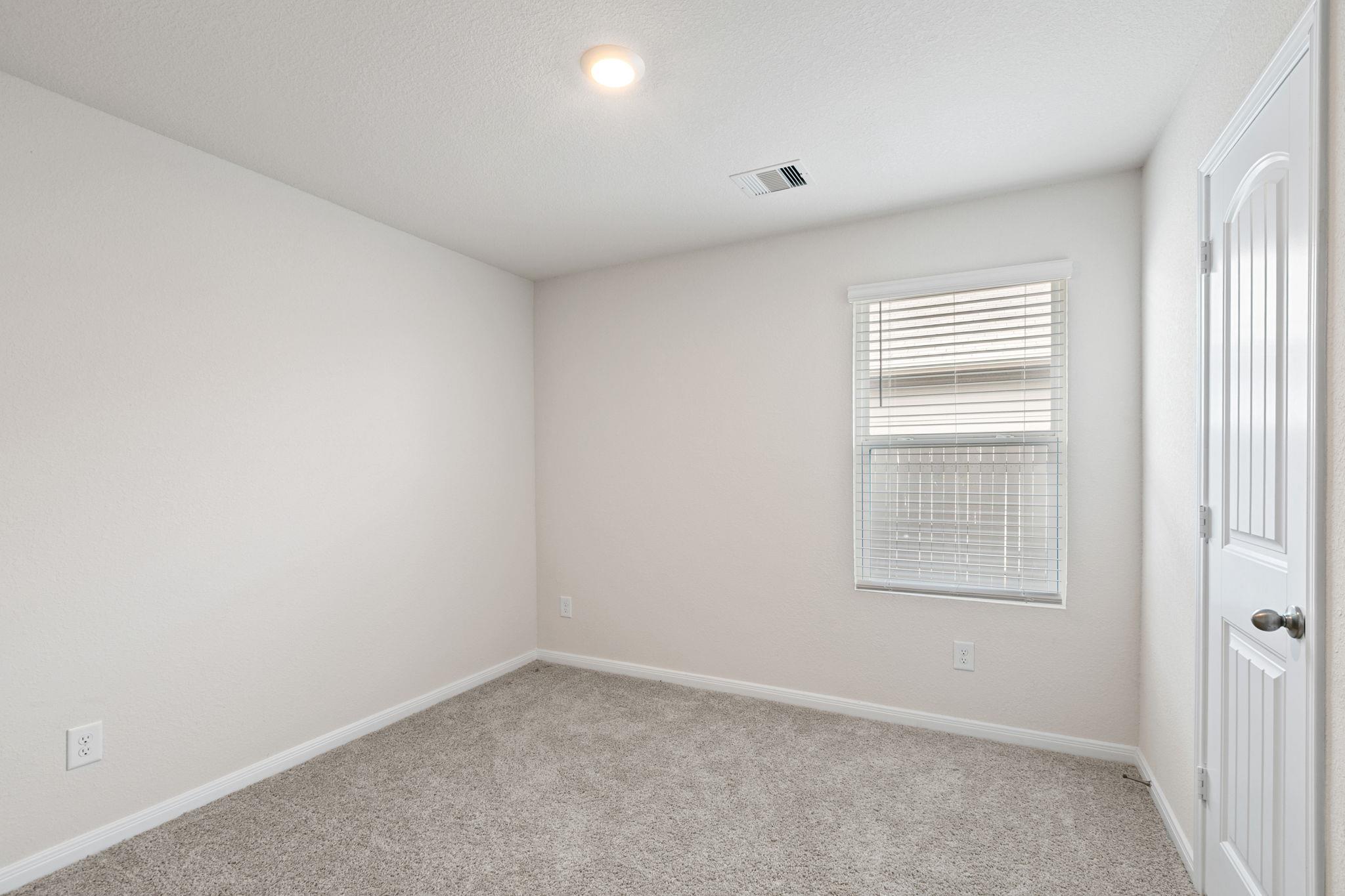 414 Aylor Way, Lockhart, TX 78644