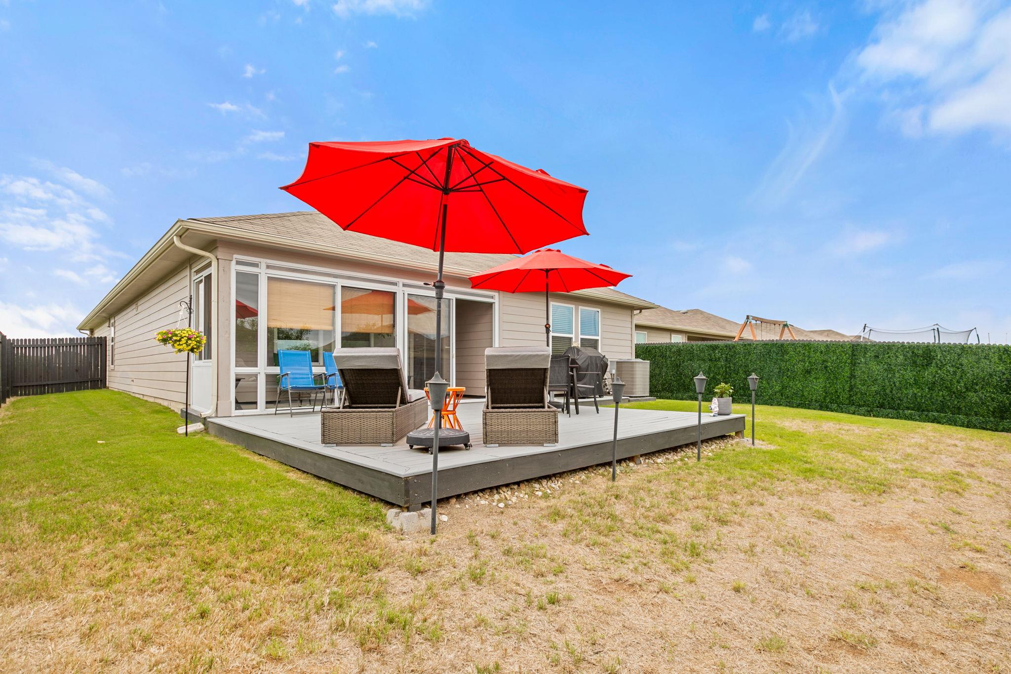 414 Aylor Way, Lockhart, TX 78644