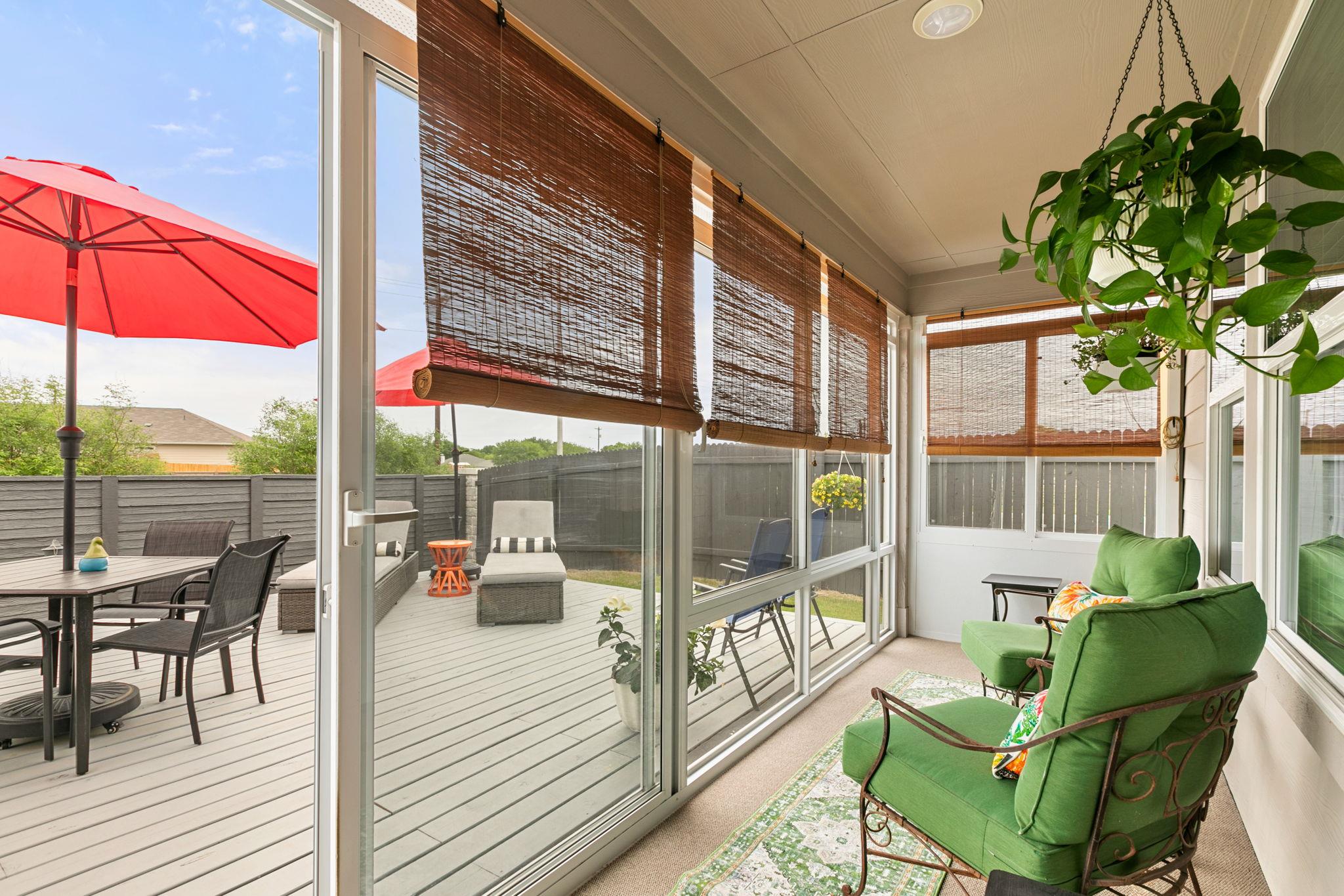 414 Aylor Way, Lockhart, TX 78644