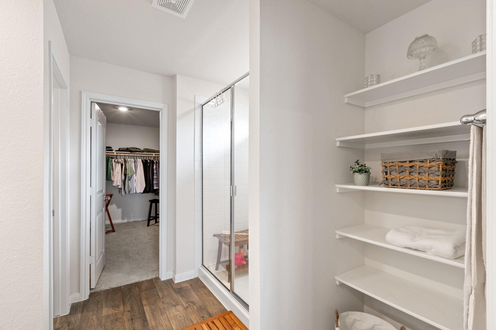 414 Aylor Way, Lockhart, TX 78644