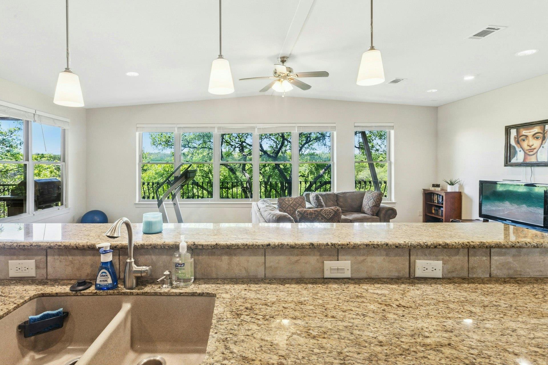 1204 Ogden Dr, Austin, TX 78733