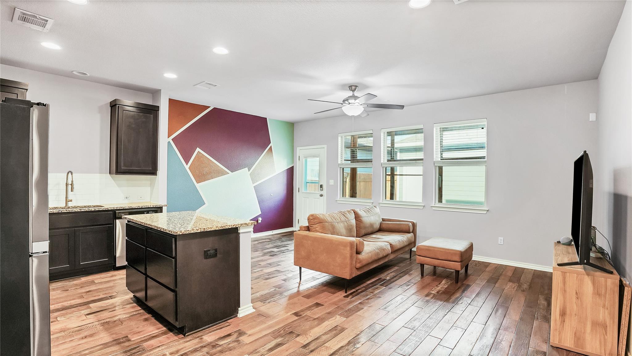 1837 Artesian Springs Xing, Leander, TX 78641