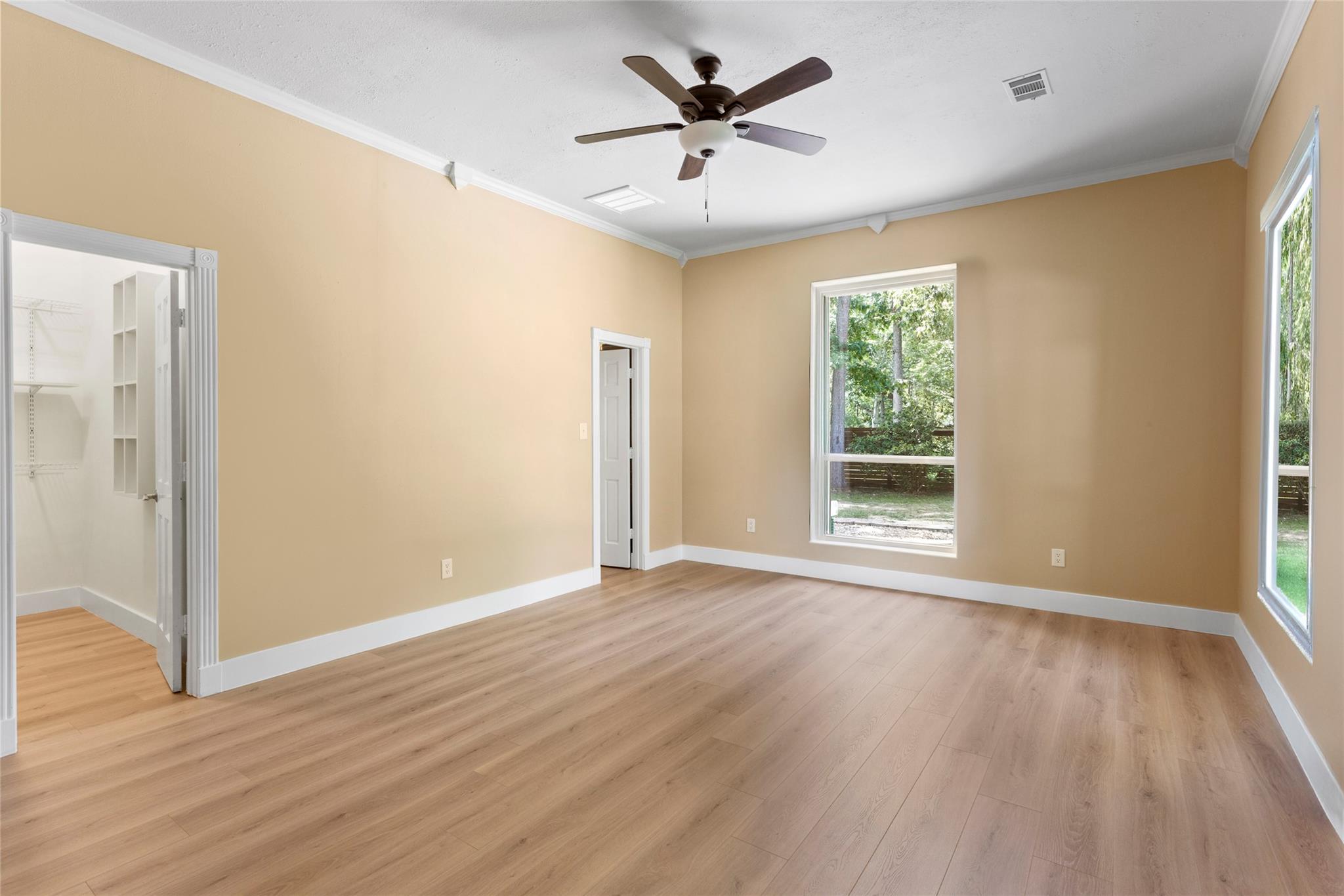 419 Vista Del Lago Dr, Huffman, TX 77336