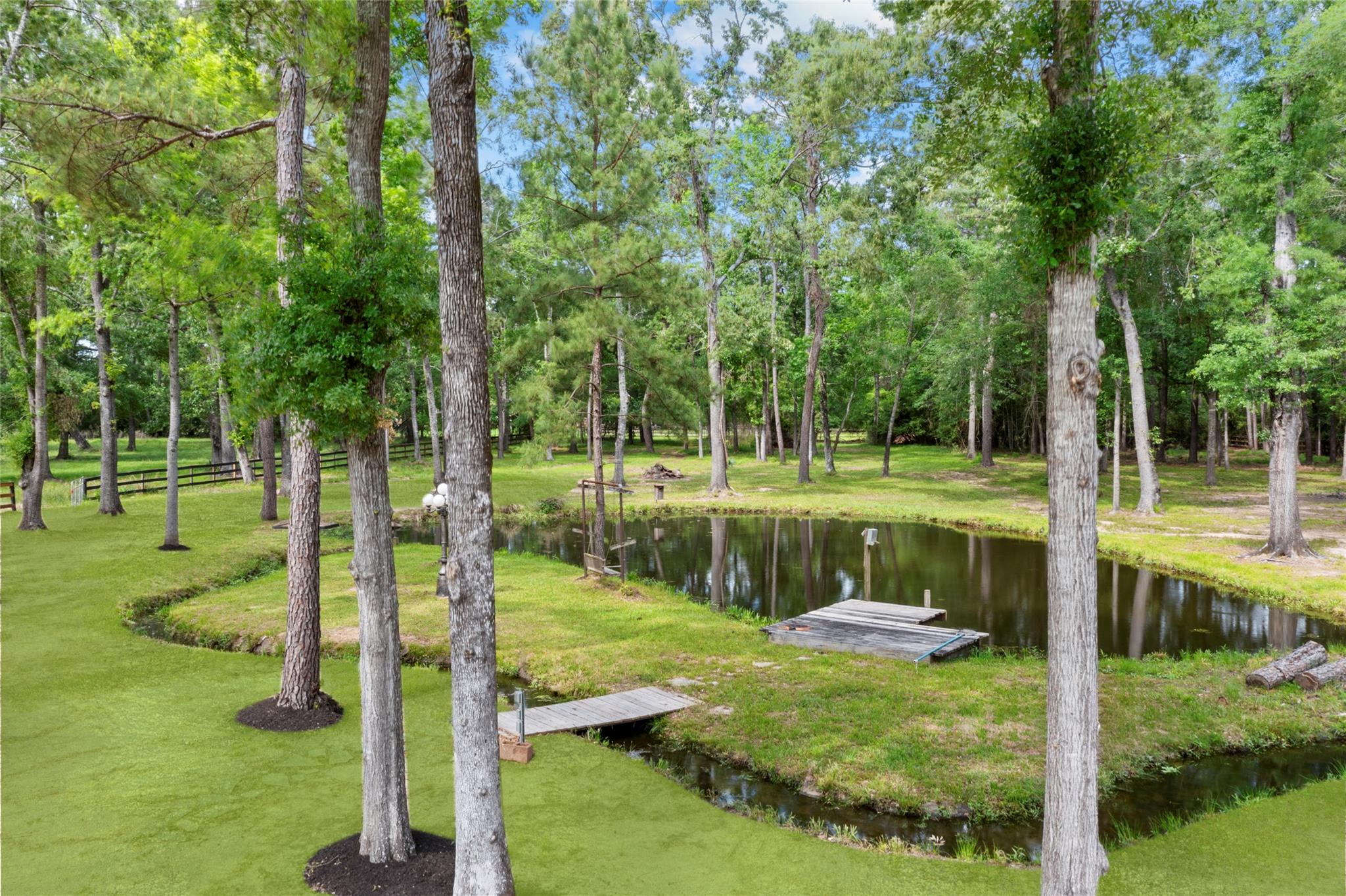419 Vista Del Lago Dr, Huffman, TX 77336