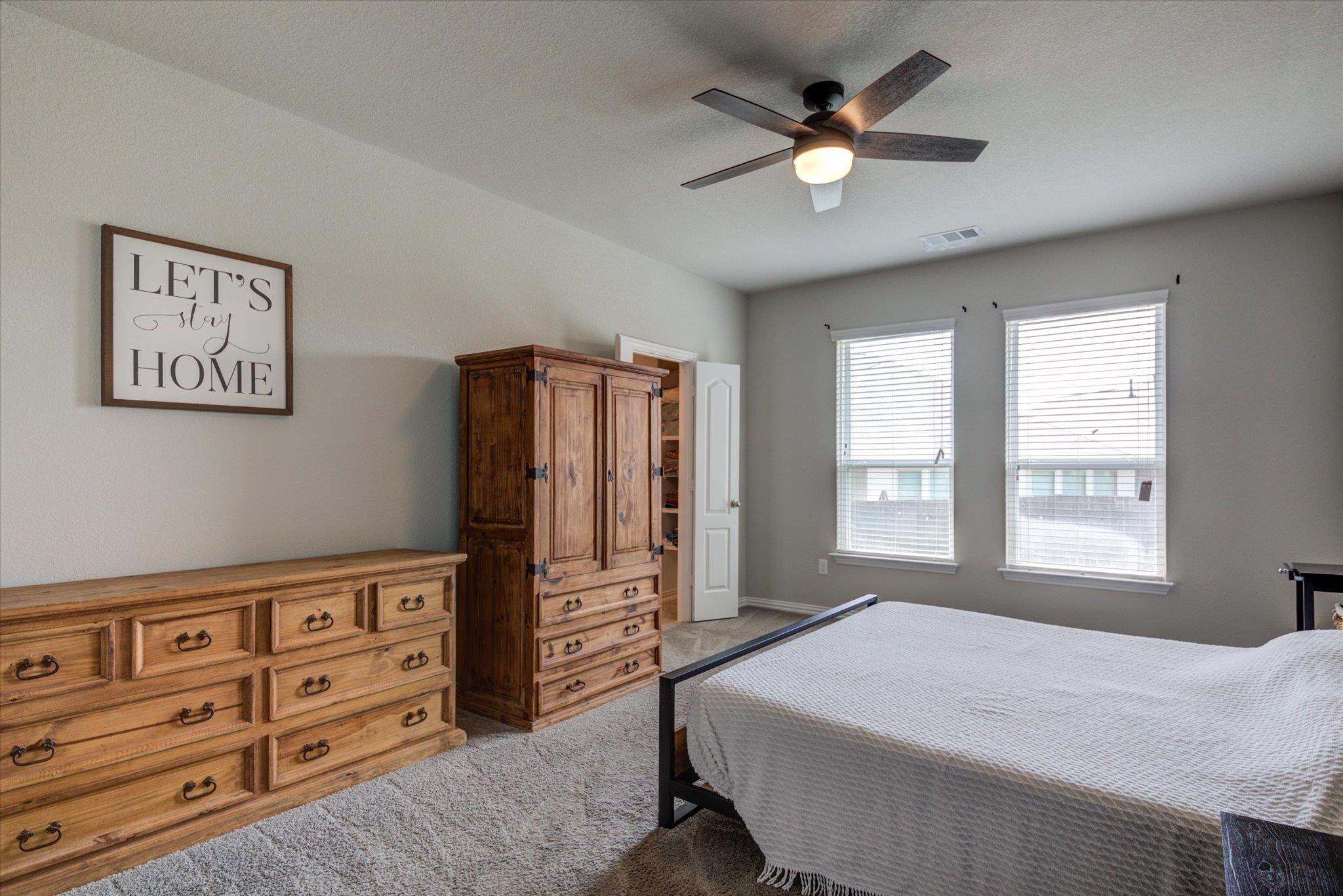 276 Everglade Dr, Buda, TX 78610