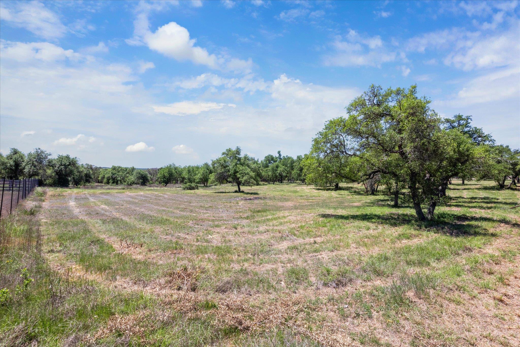 201 Medlin Creek Loop, Dripping Springs, TX 78620