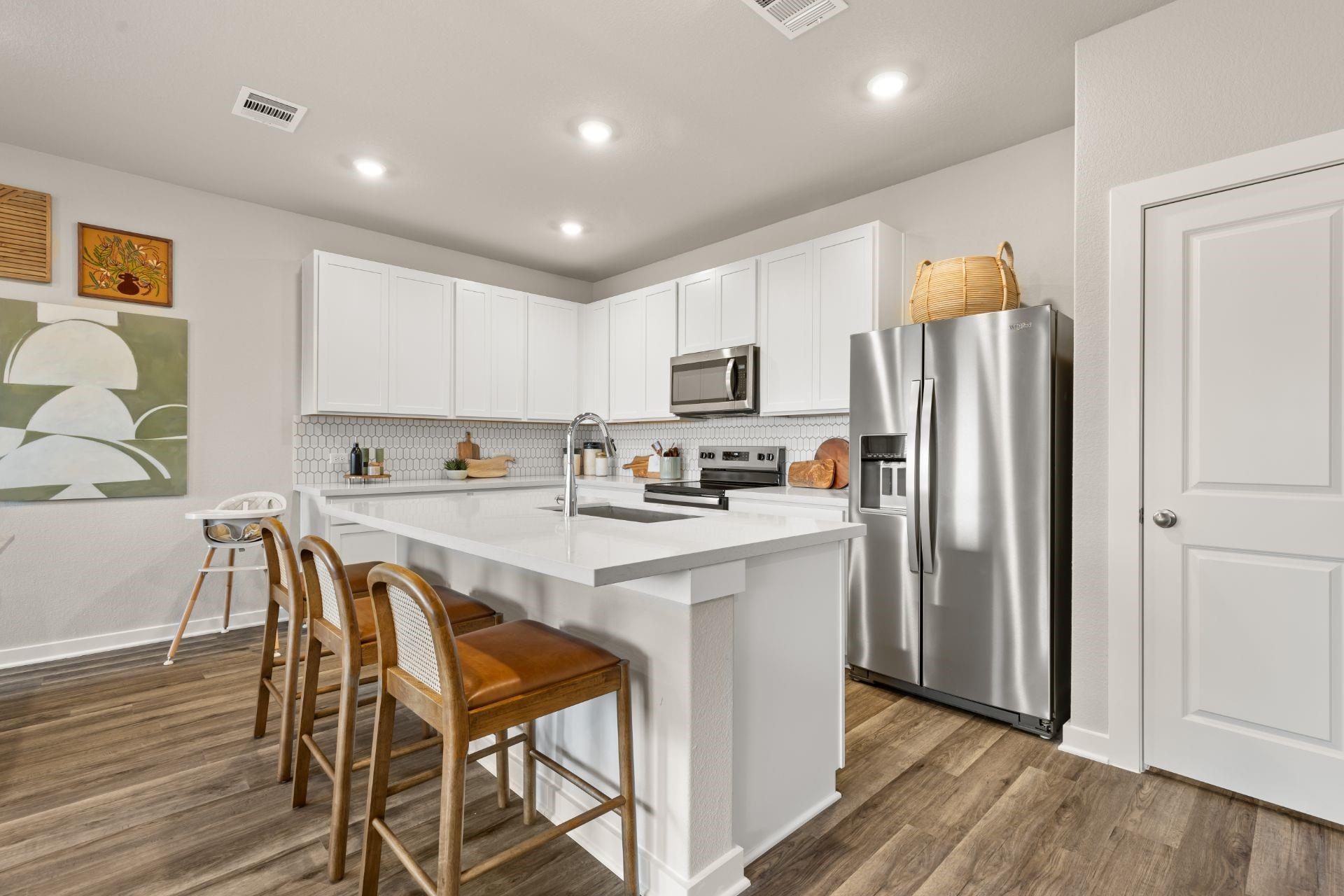 232 Little Green Trl, Jarrell, TX 76537