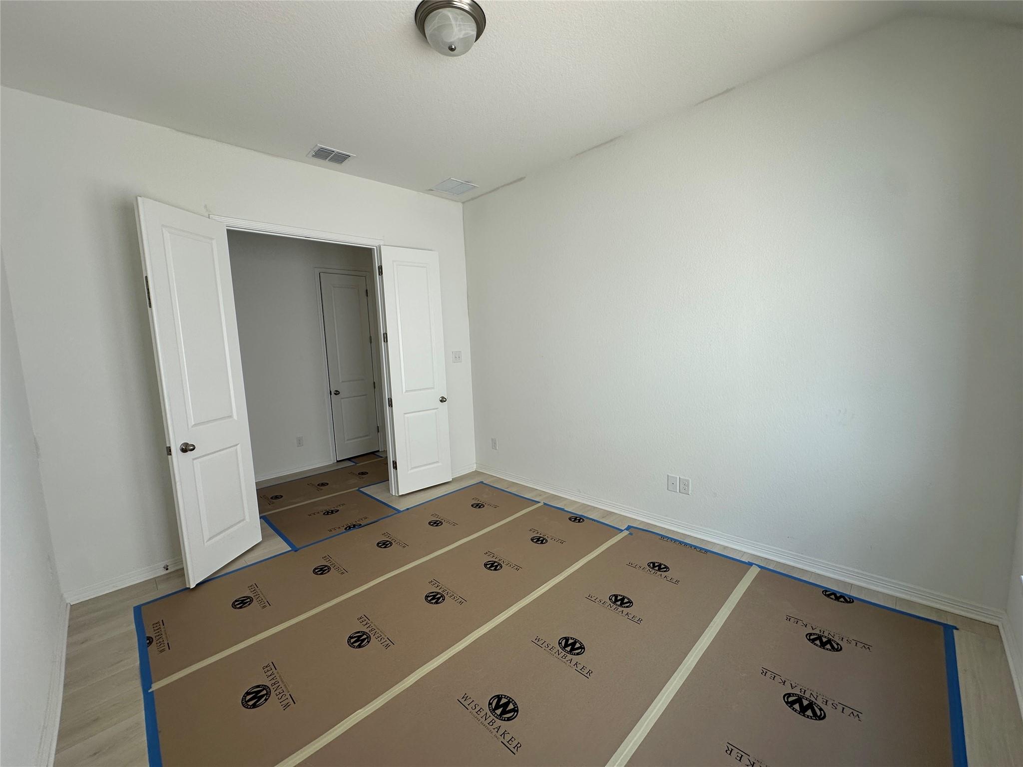 22116 Cross Timbers Bnd, Lago Vista, TX 78645
