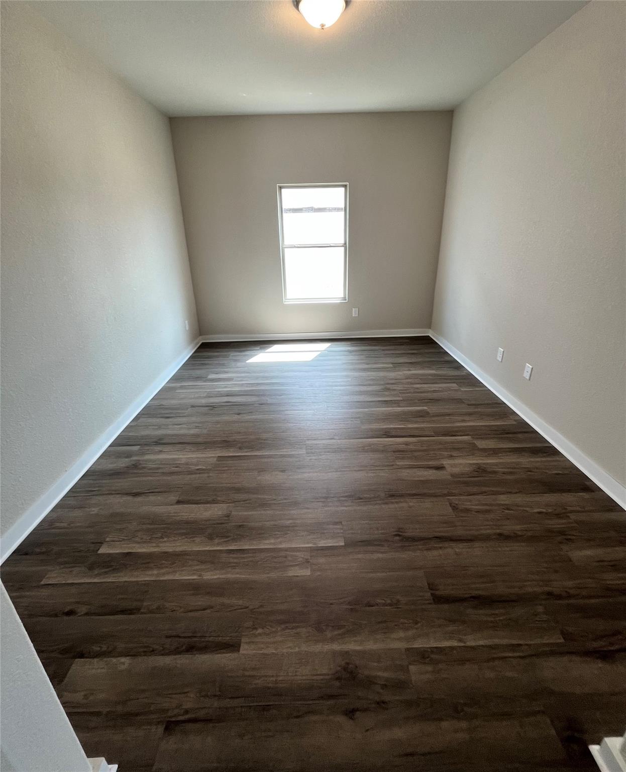 248 Little Green Trl, Jarrell, TX 76537