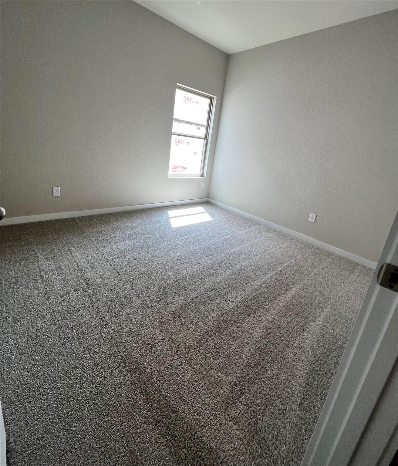 248 Little Green Trl, Jarrell, TX 76537
