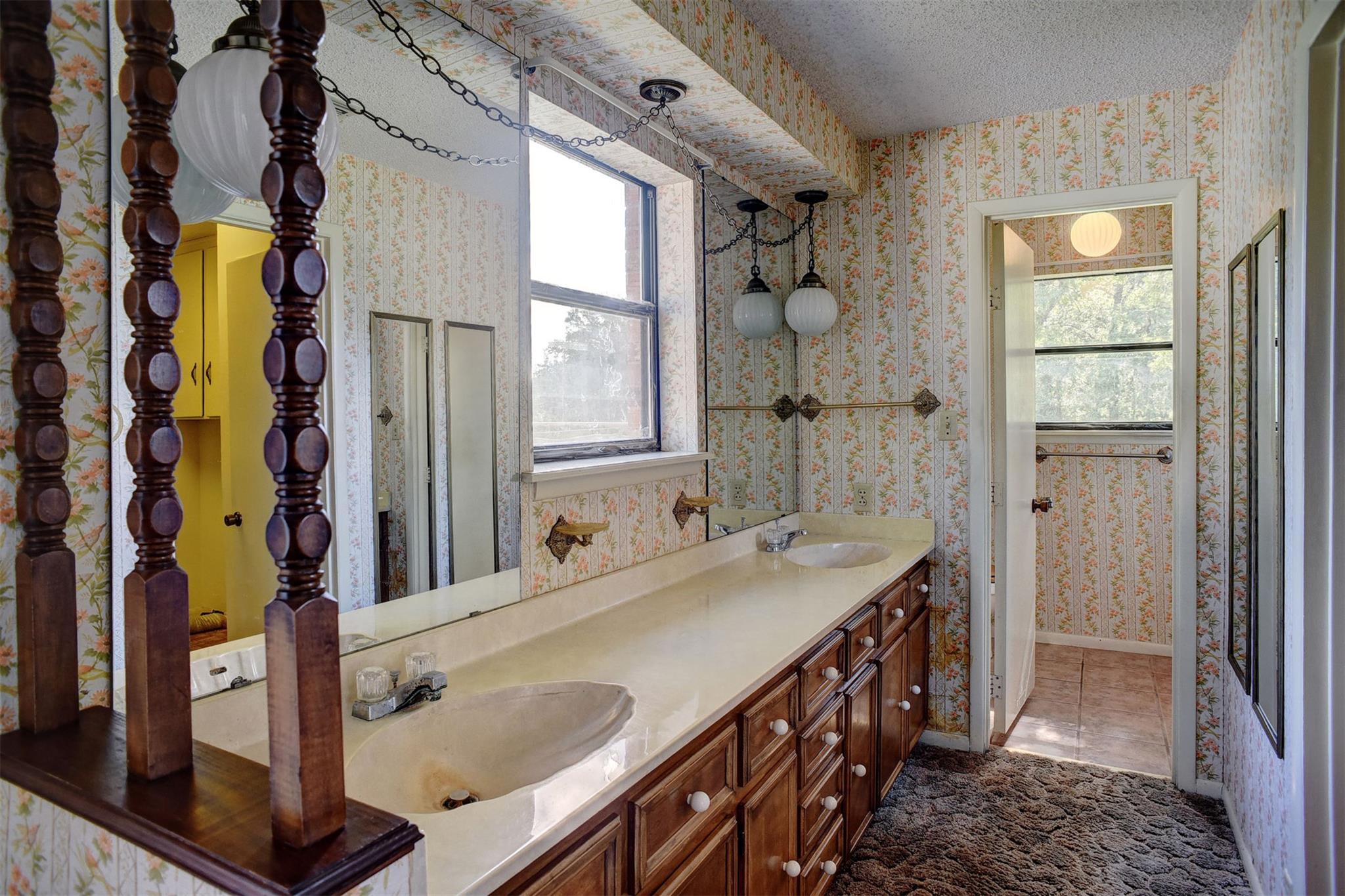 1674 Old McDade Rd # A, Elgin, TX 78621