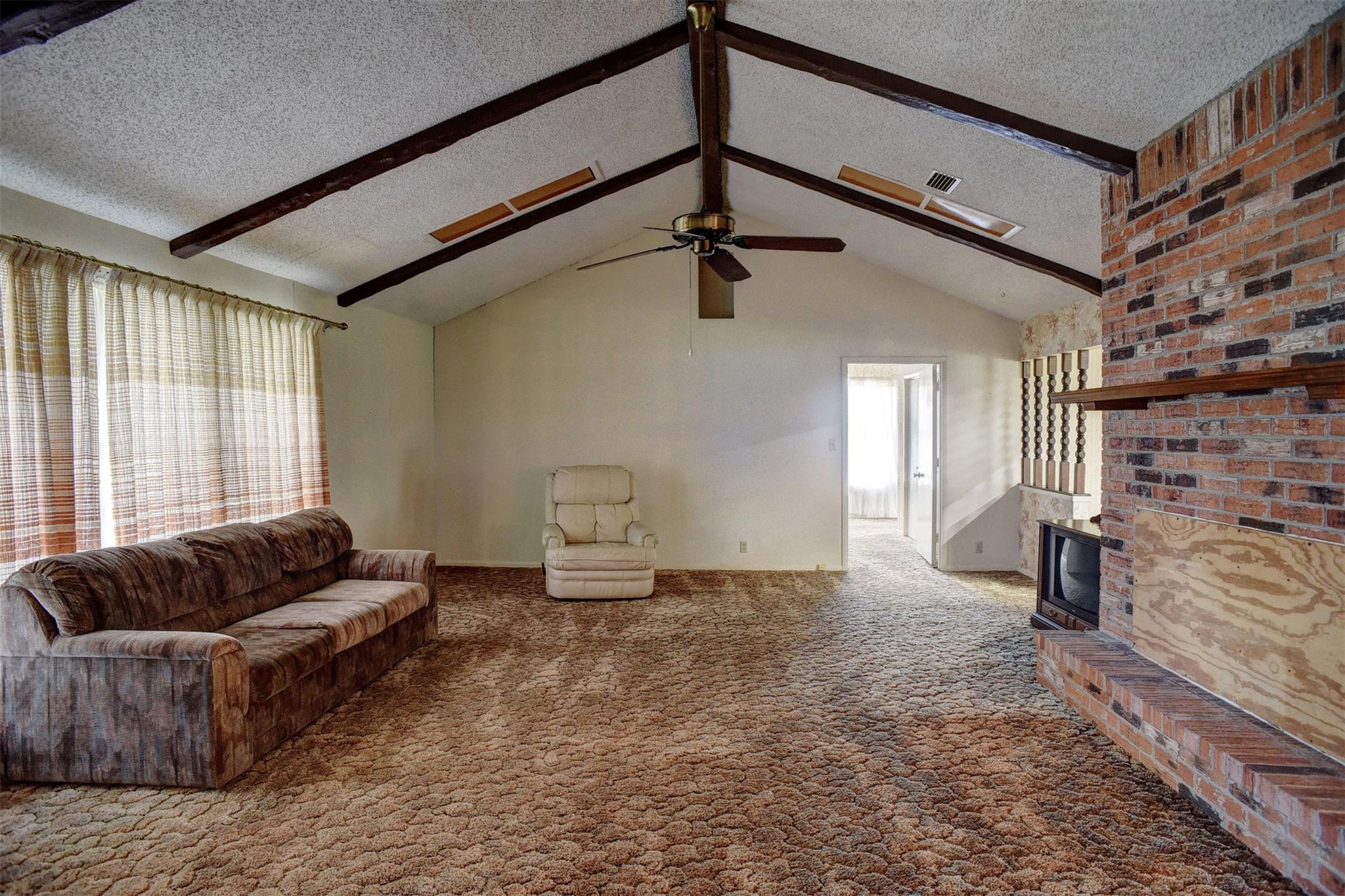 1674 Old McDade Rd # A, Elgin, TX 78621