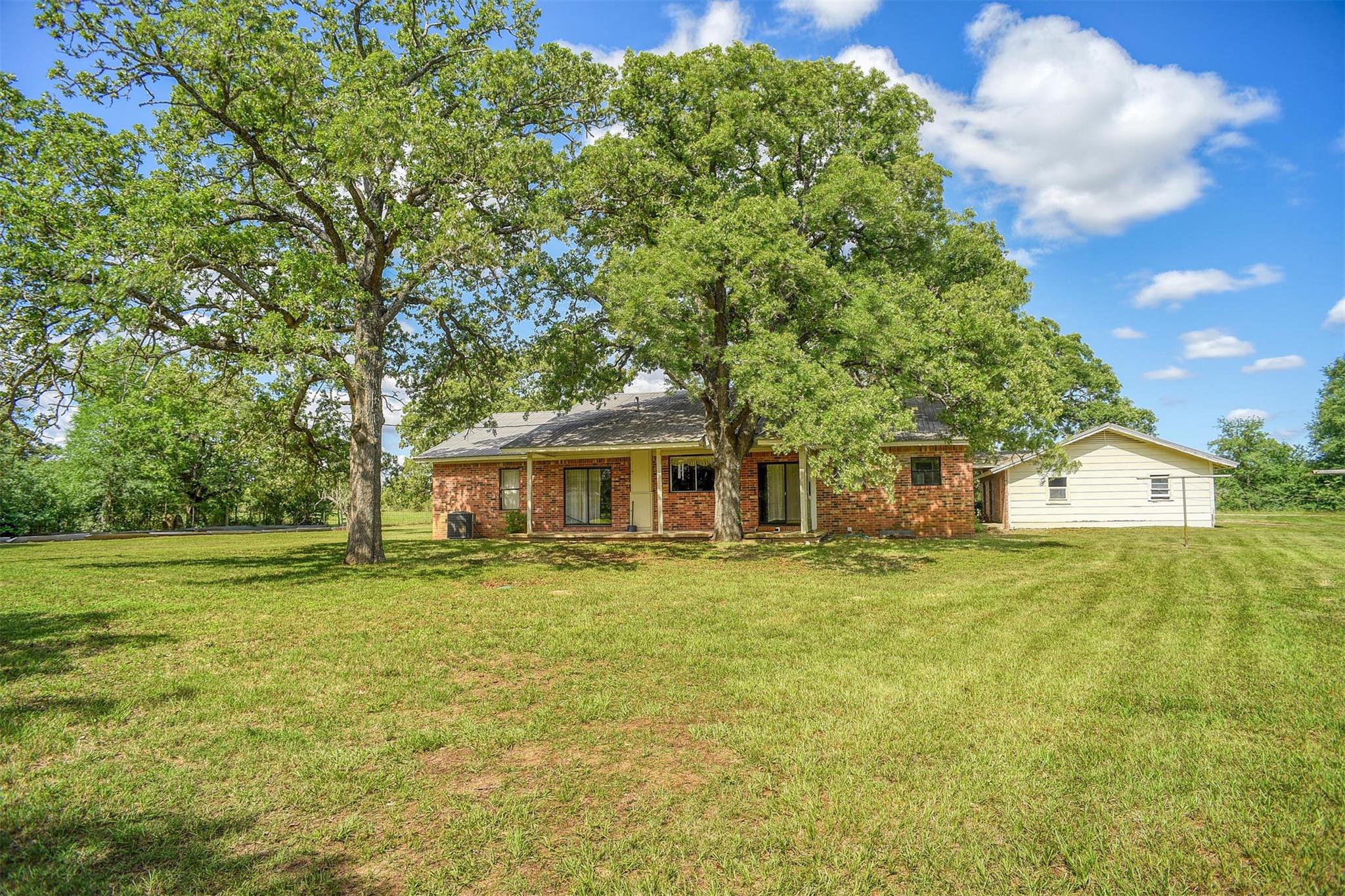 1674 Old McDade Rd # A, Elgin, TX 78621