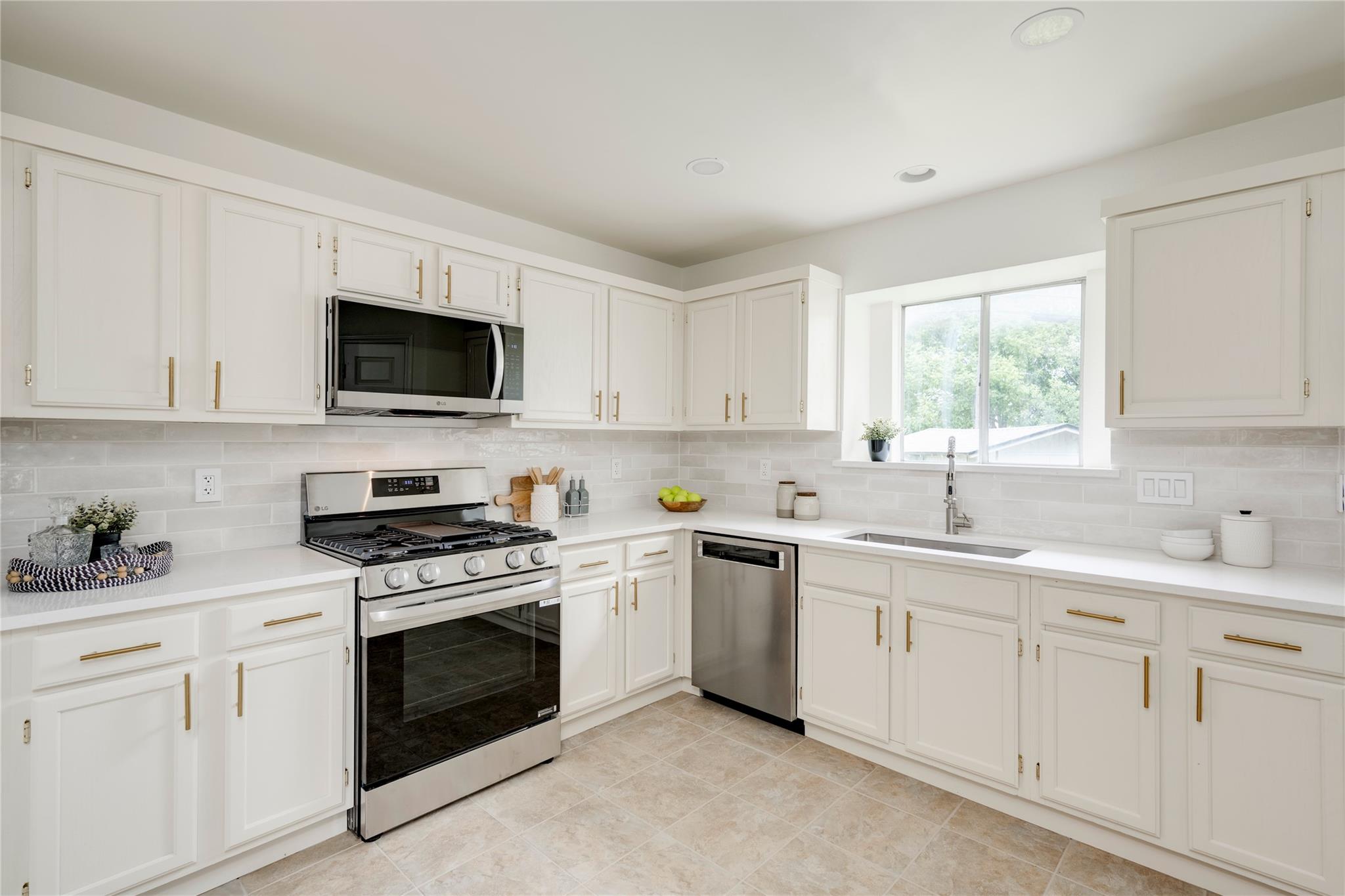 16302 Bates Cv, Pflugerville, TX 78660