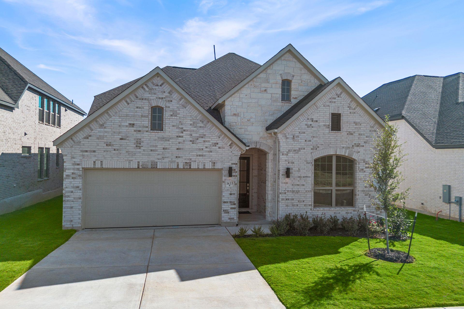 1433 Blue Moon Dr, Georgetown, TX 78628