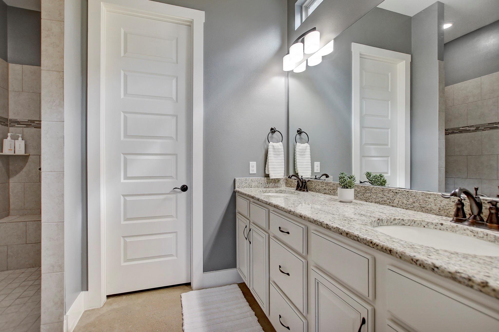 304 Ancient Oak Way, San Marcos, TX 78666