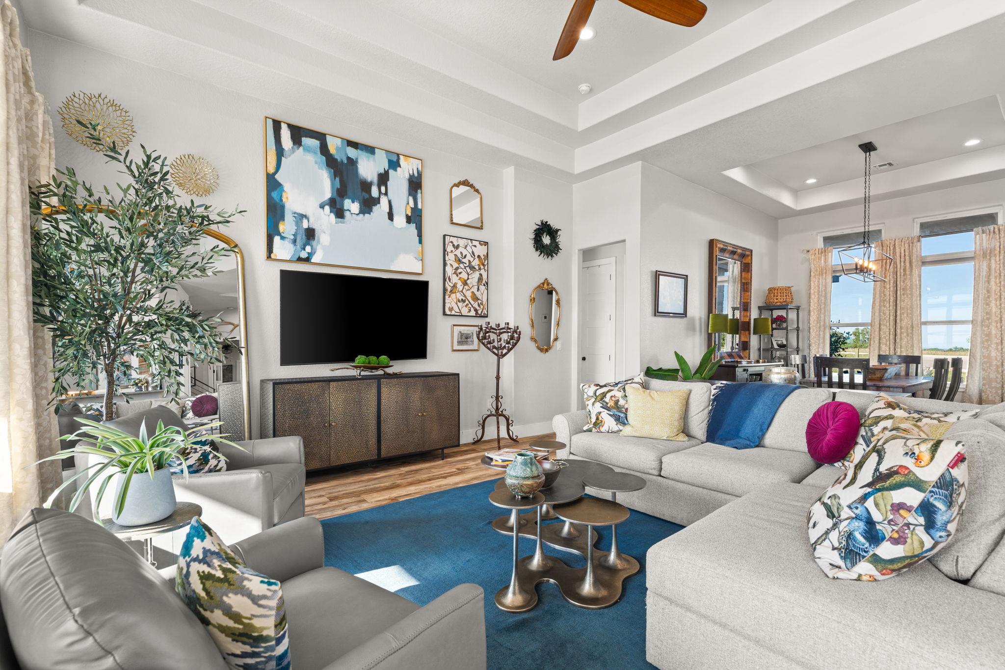 101 Durango Dr, Johnson City, TX 78636