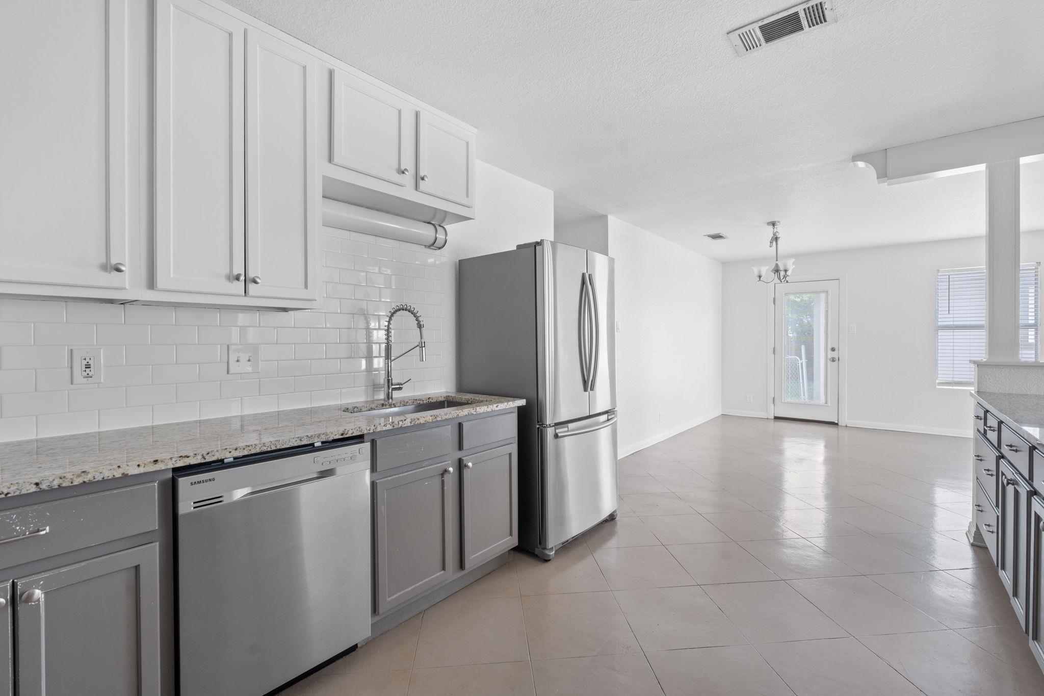 2109 Dixie Ln, Round Rock, TX 78664