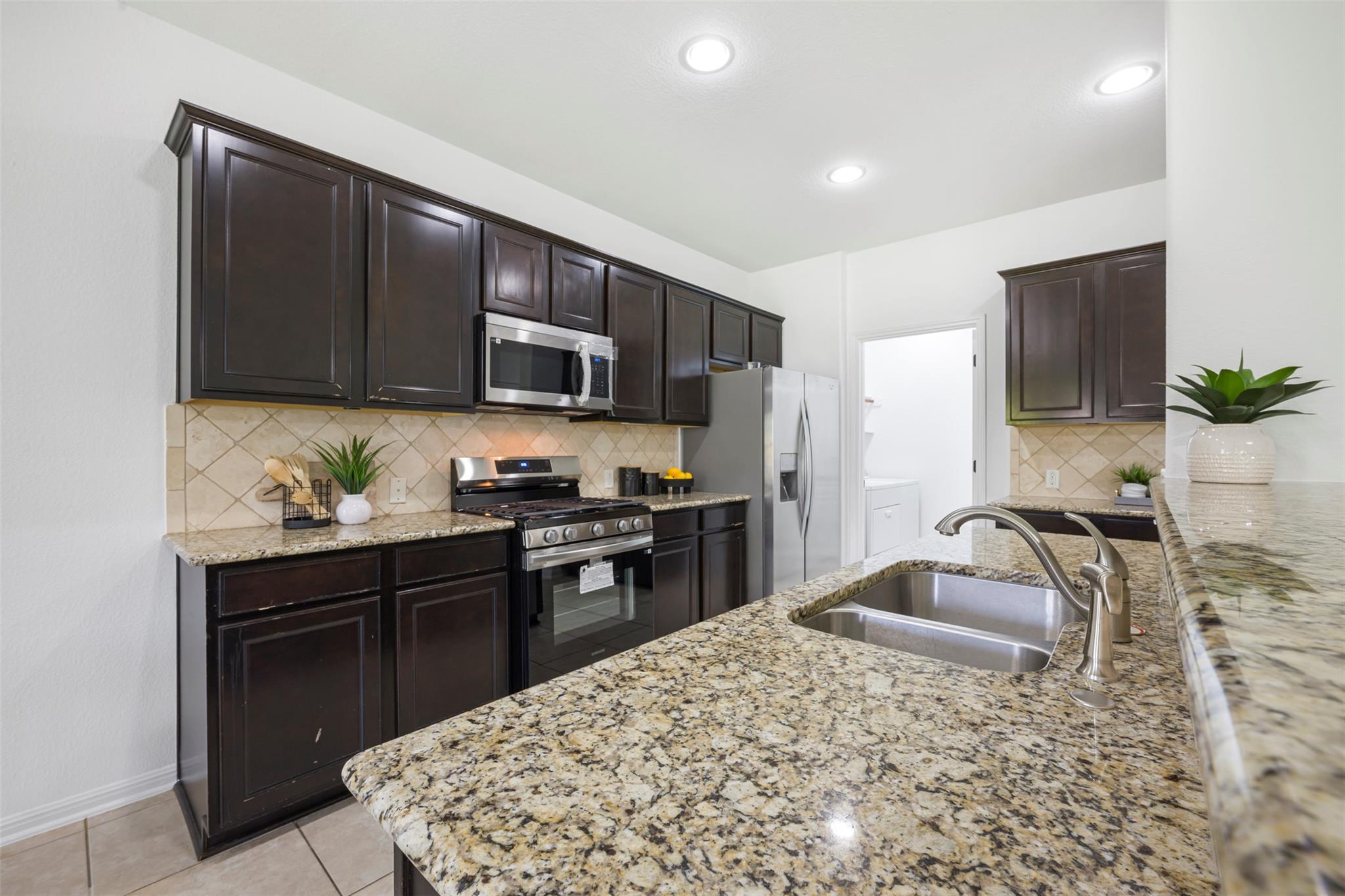 1812 Hidden Springs Path, Round Rock, TX 78665