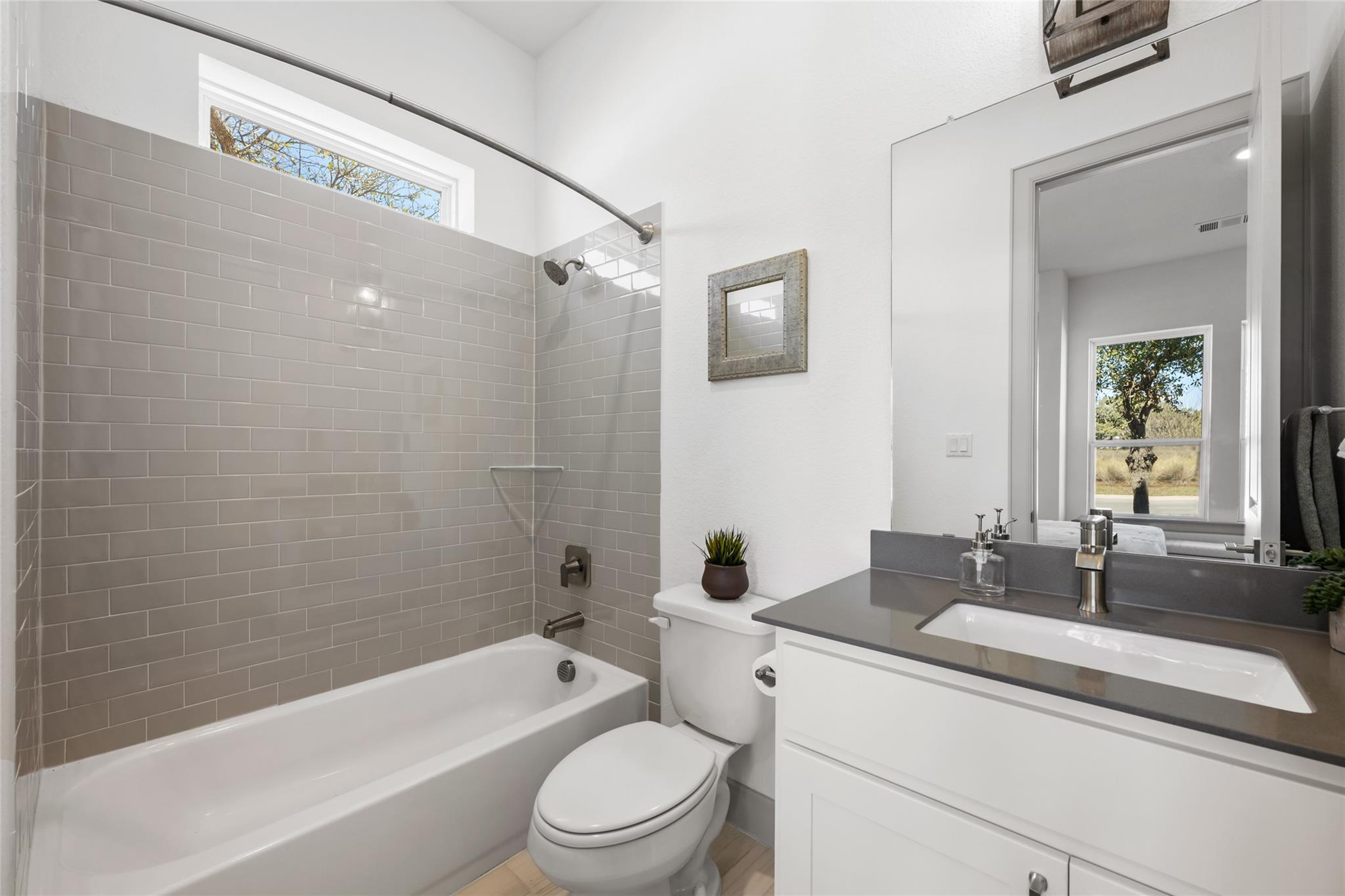 298 Smoke Tree Cir, Dripping Springs, TX 78620