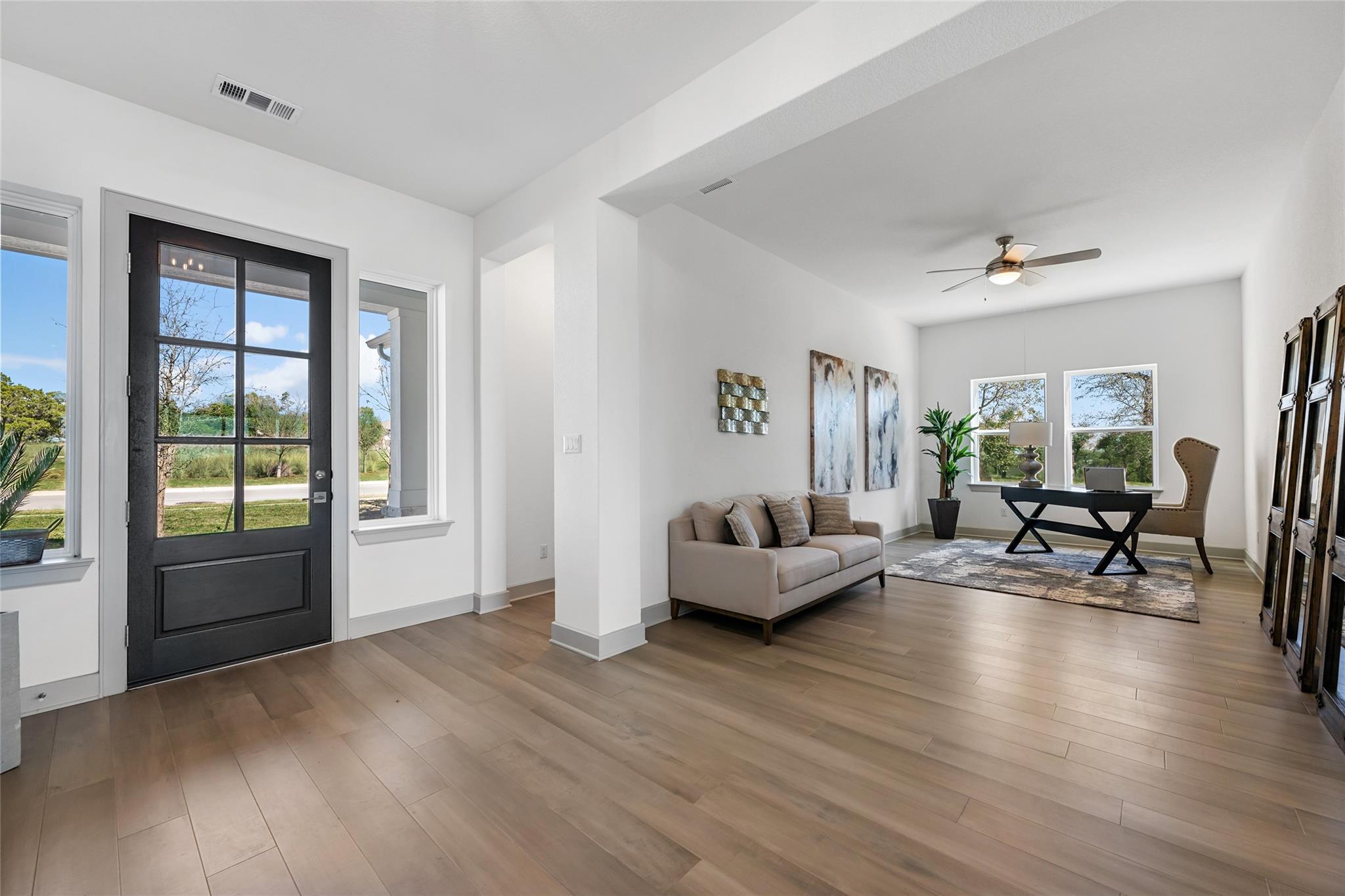 298 Smoke Tree Cir, Dripping Springs, TX 78620