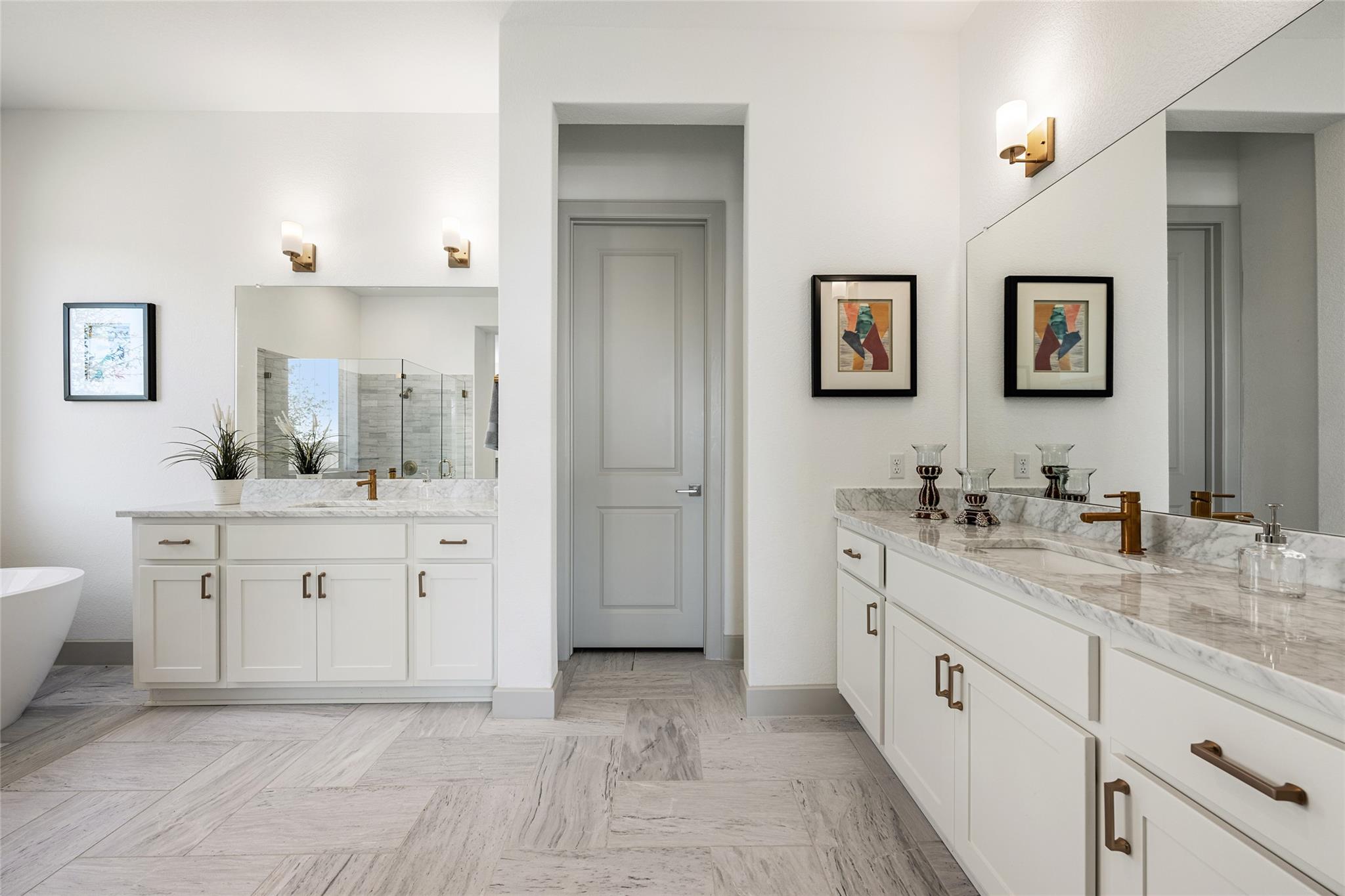 298 Smoke Tree Cir, Dripping Springs, TX 78620