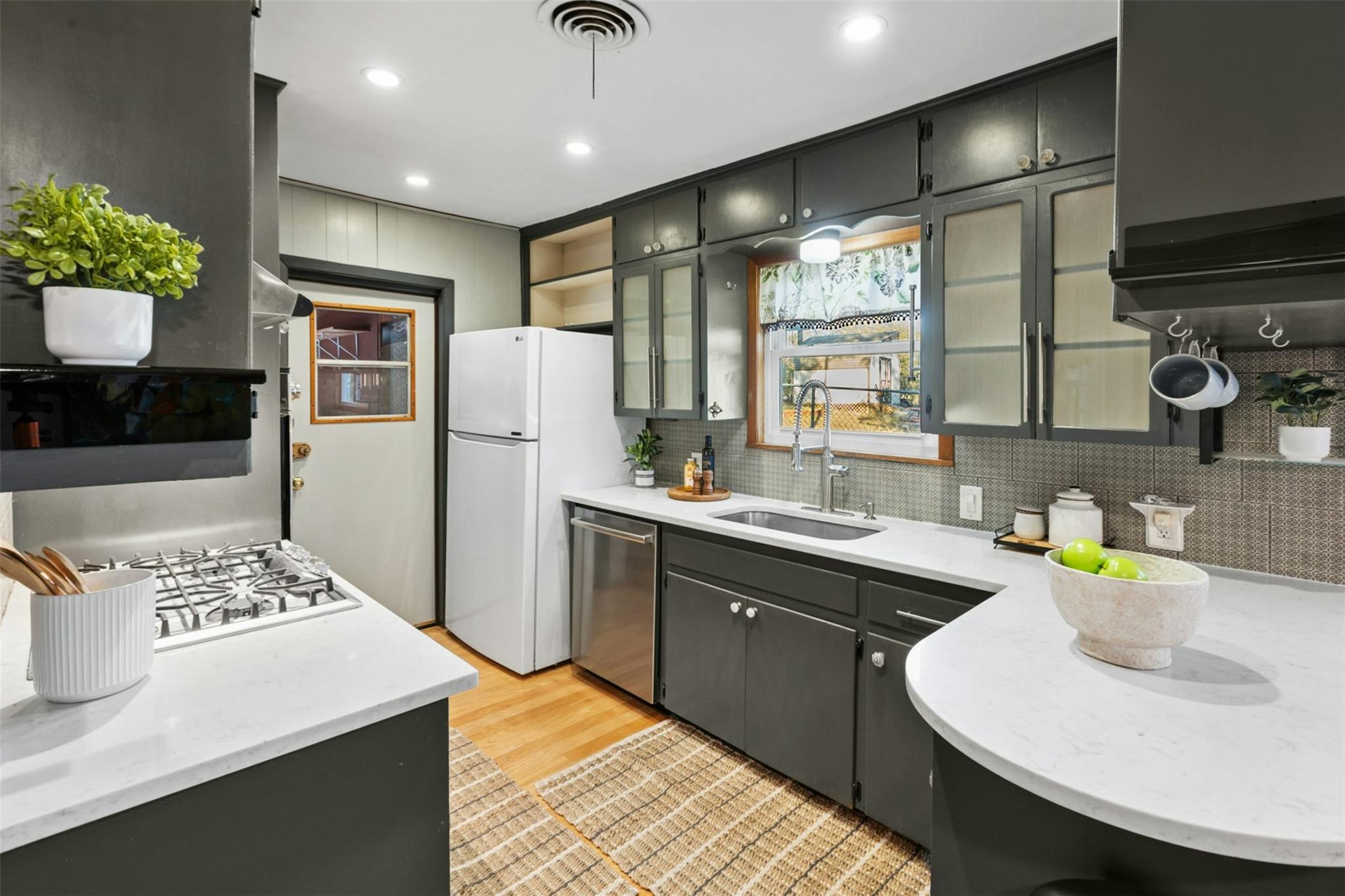 1400 Brandt Dr, Austin, TX 78742