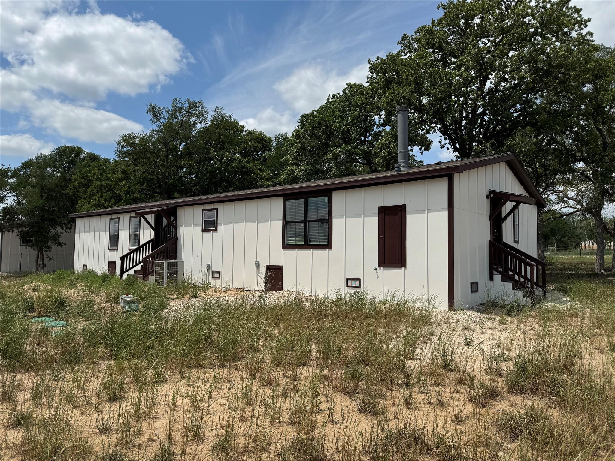 239 Comancheria Trl, Elgin, TX 78621